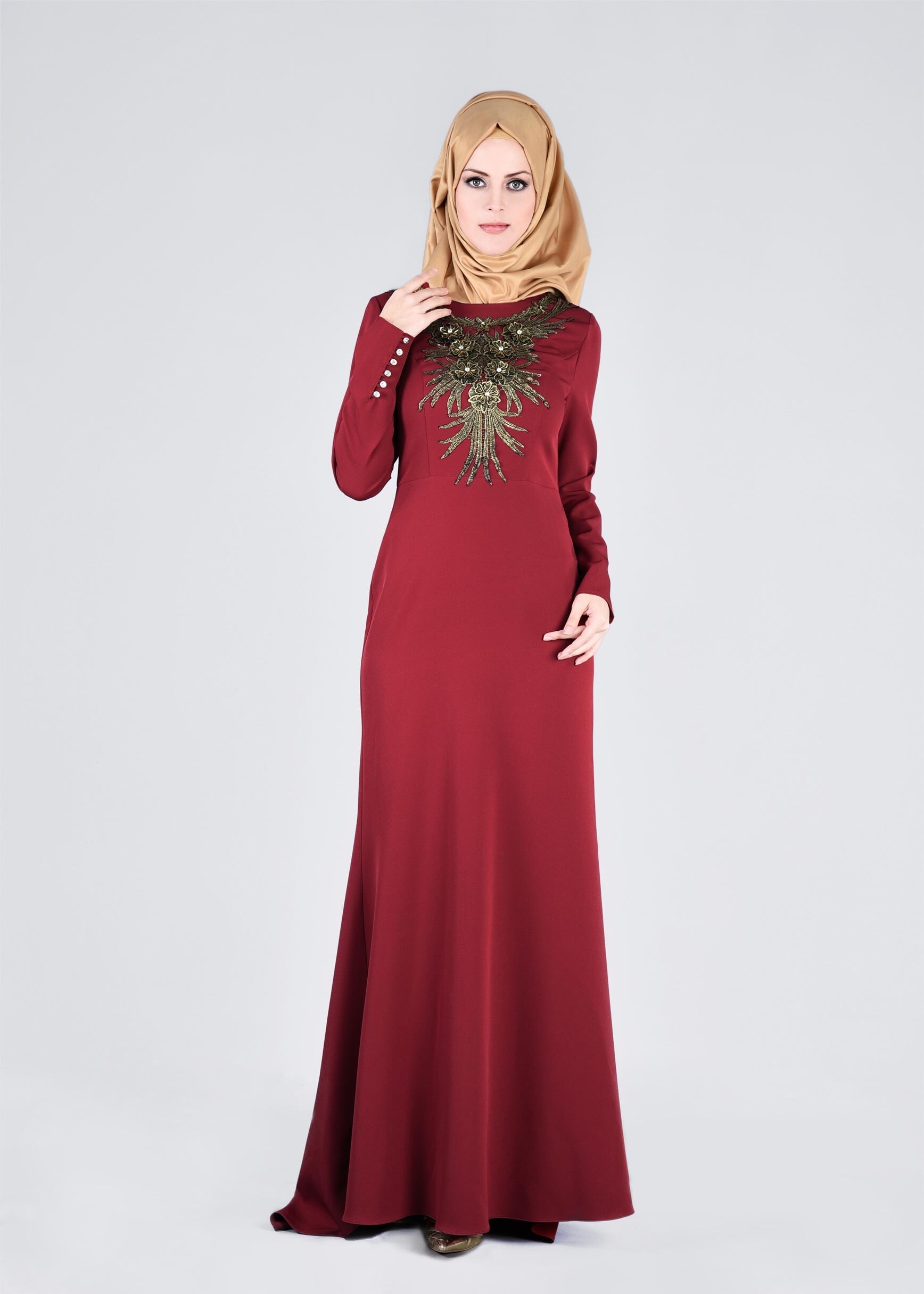 Tesettür giyim BORDO İŞLEMELİ TAŞ DETAYLI ABİYE ELBİSE 5372