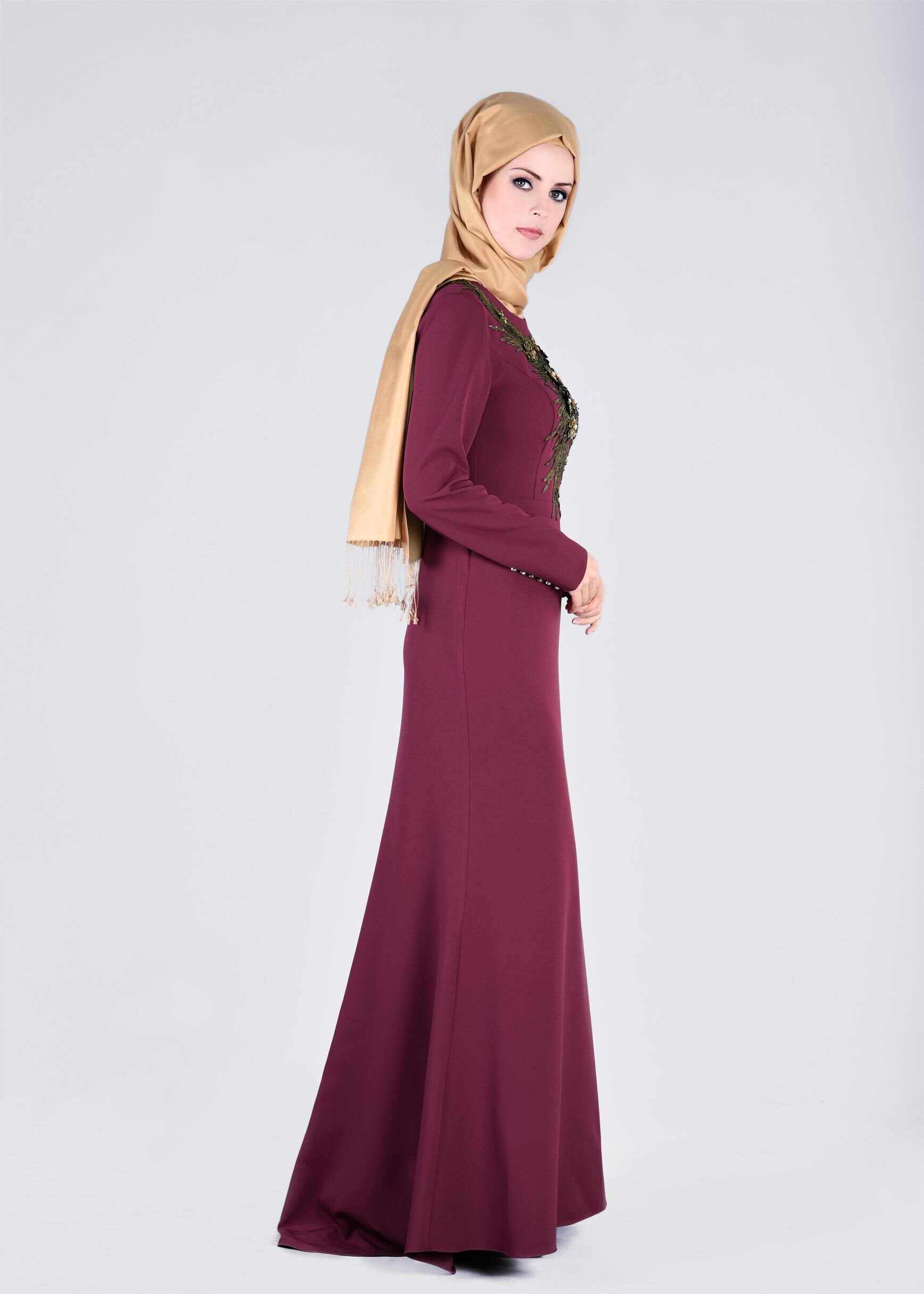 Tesettür giyim FUŞYA İŞLEMELİ TAŞ DETAYLI ABİYE ELBİSE 5372