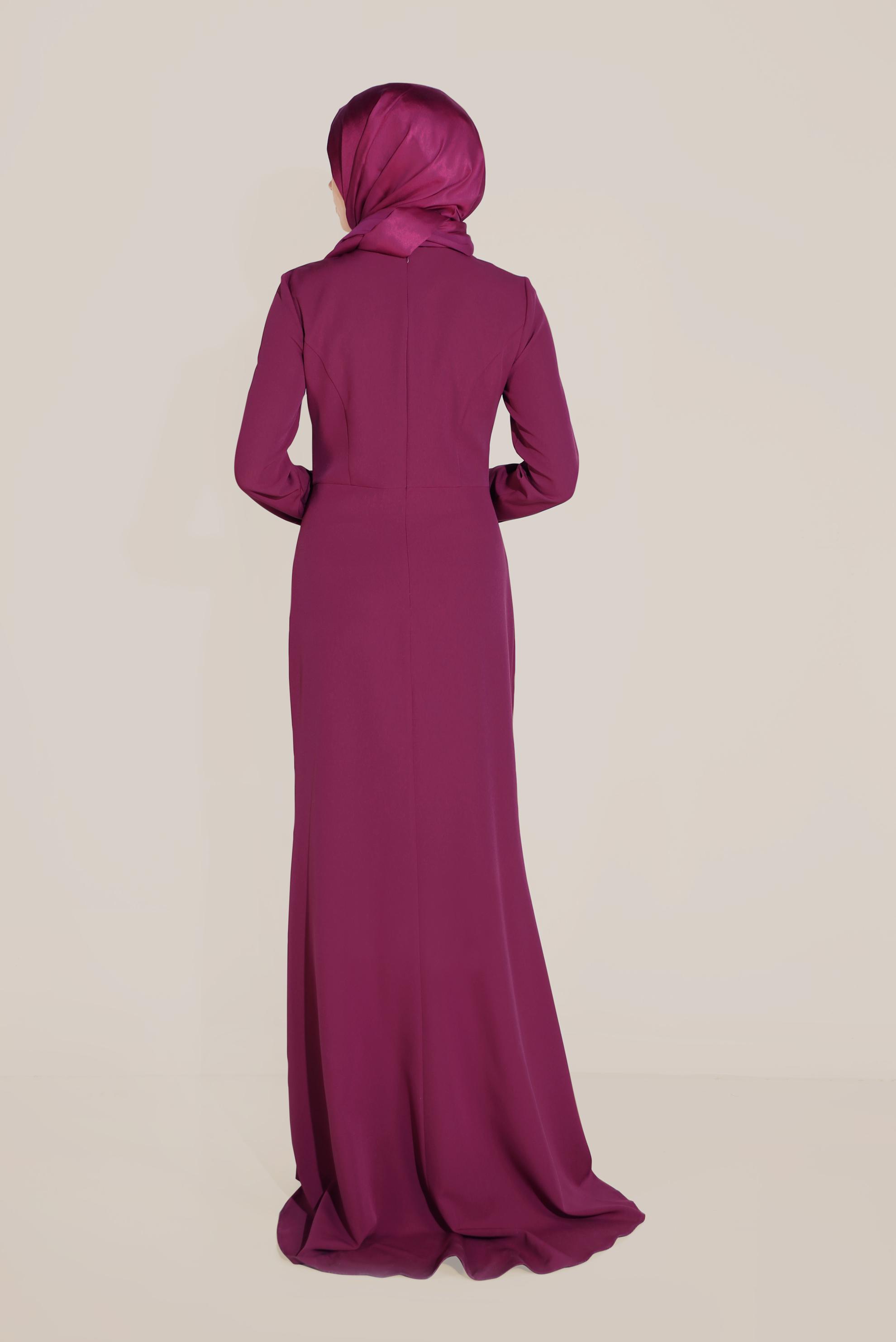 Tesettür giyim FUŞYA BELİ ALTIN GÜPÜR DETAYLI ELBİSE 5376