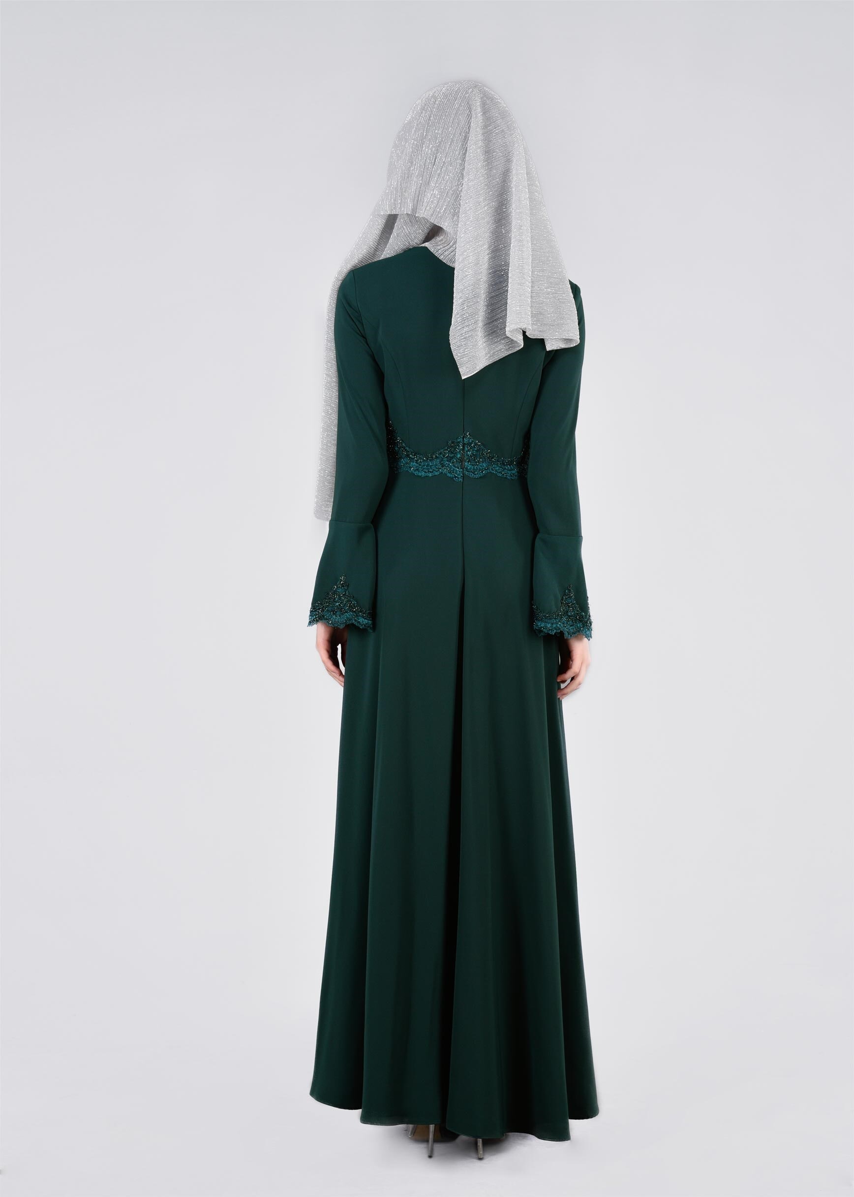 Tesettür giyim YEŞİL İSPANYOL KOL İŞLEMELİ ABİYE ELBİSE 5390