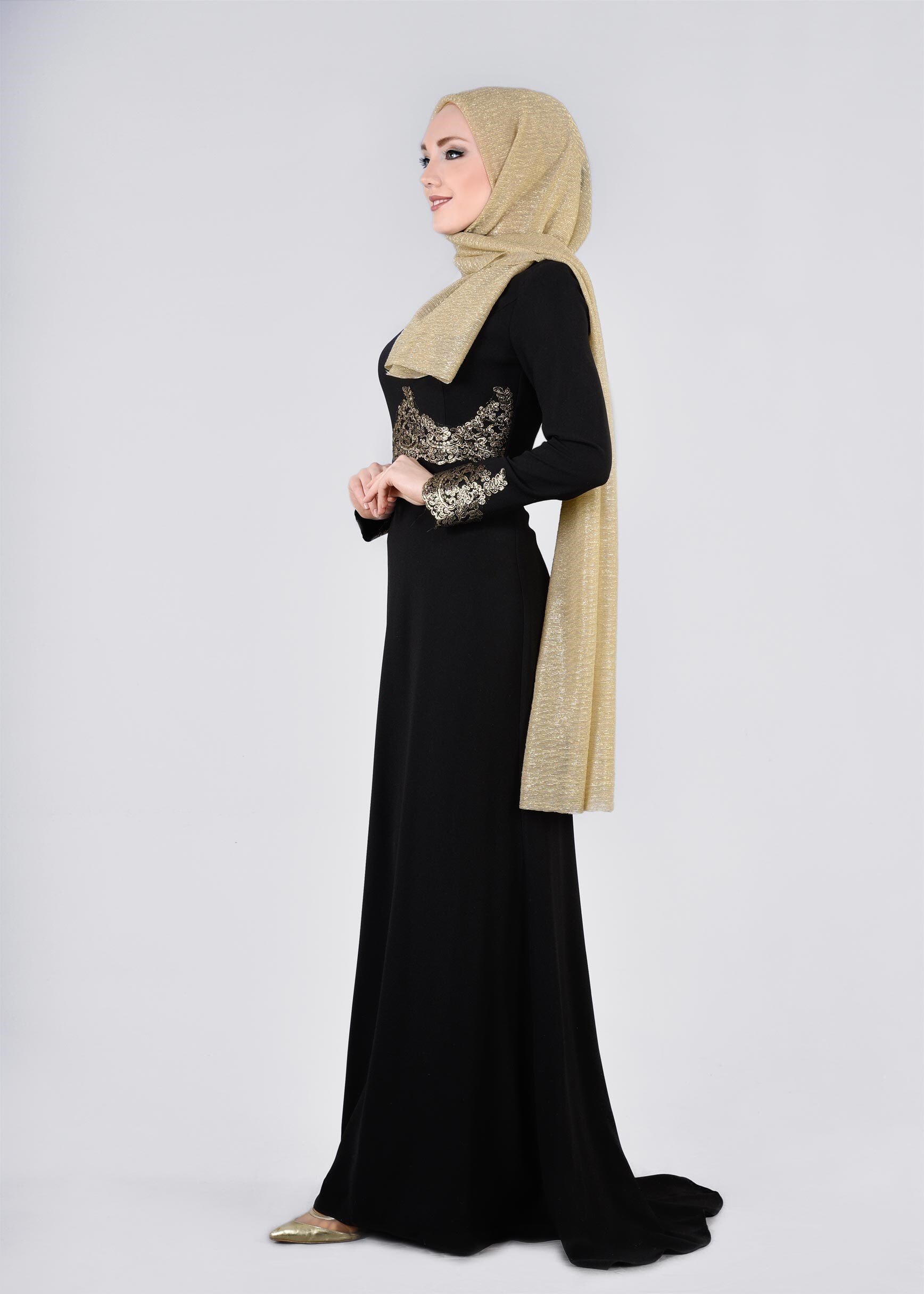 Tesettür giyim SİYAH İŞLEME DETAYLI ABİYE ELBİSE 5393