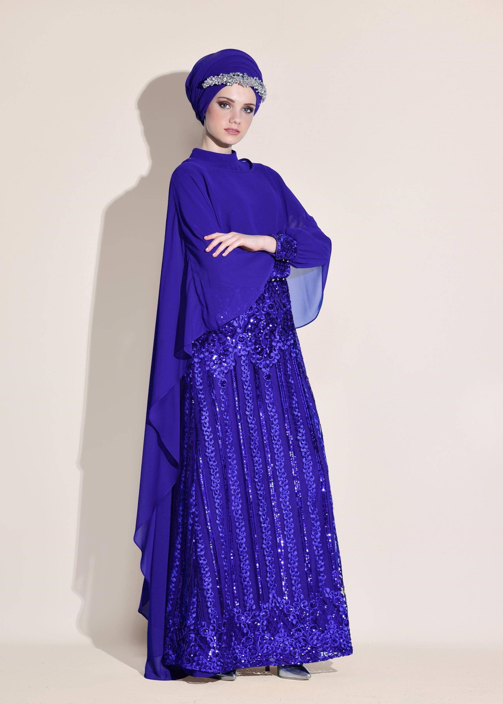 Tesettür giyim LACİVERT PULLU PAYETLİ TÜL DETAYLI İKİLİ ELBİSELİ ABİYE 5402