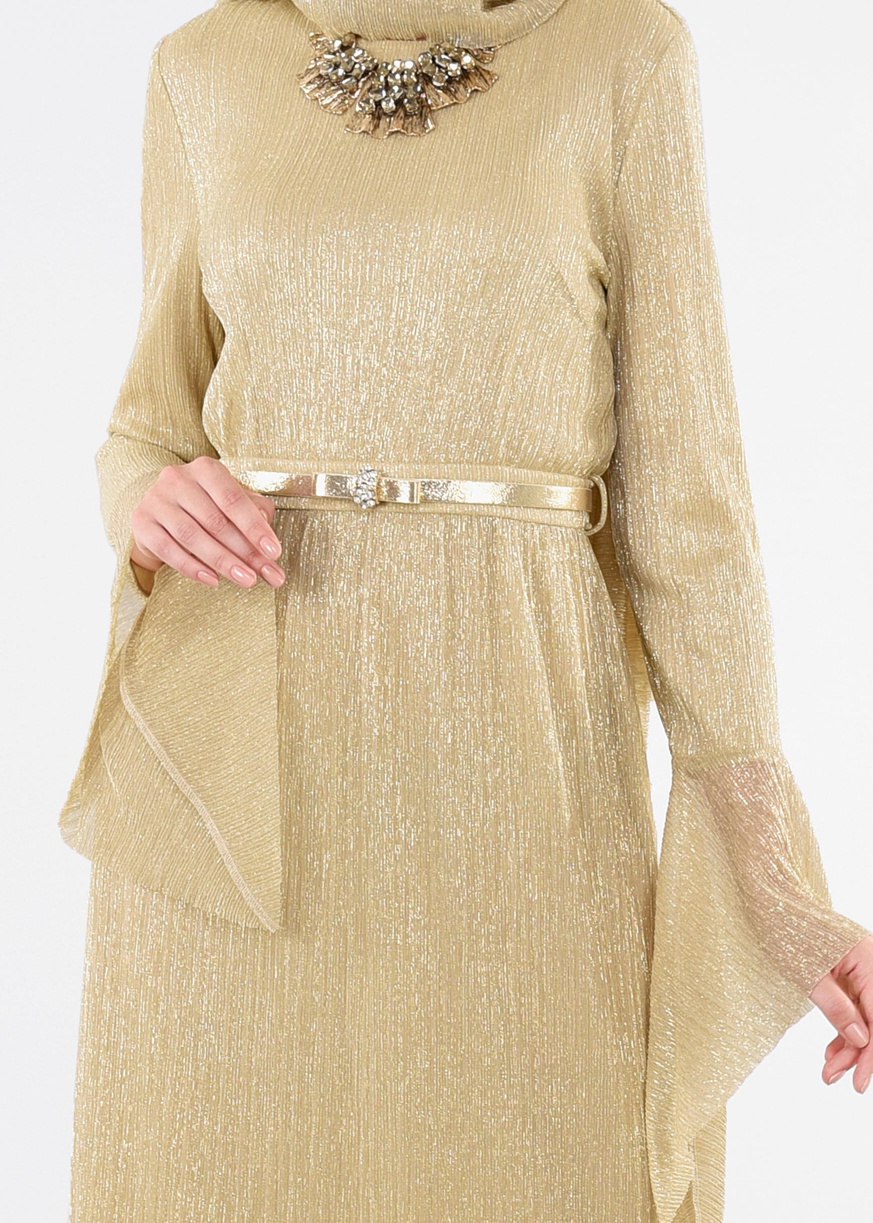 Tesettür giyim ALTIN MANŞETLERİ VOLANLI ABİYE ELBİSE 5409