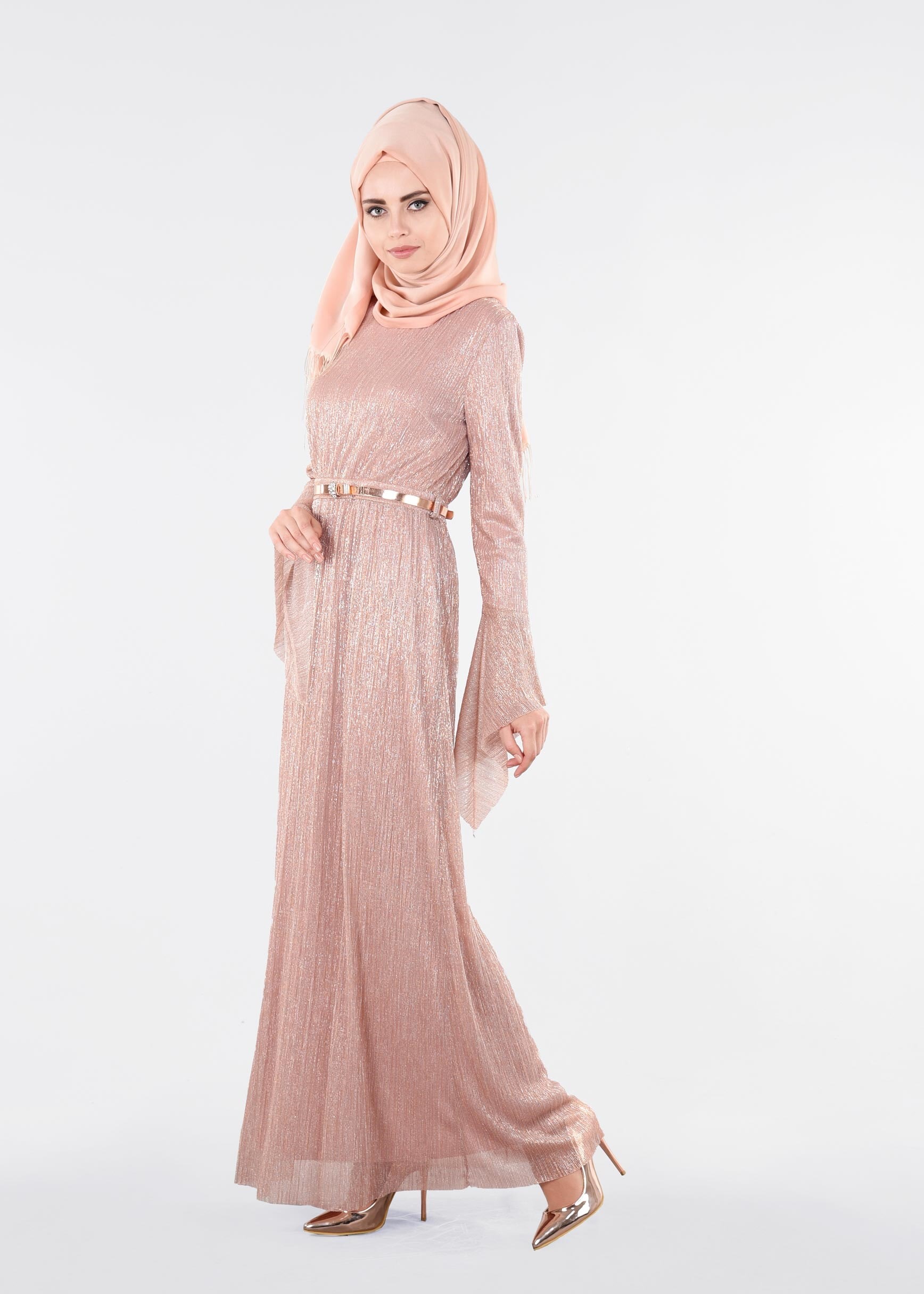 Tesettür giyim PUDRA MANŞETLERİ VOLANLI ABİYE ELBİSE 5409