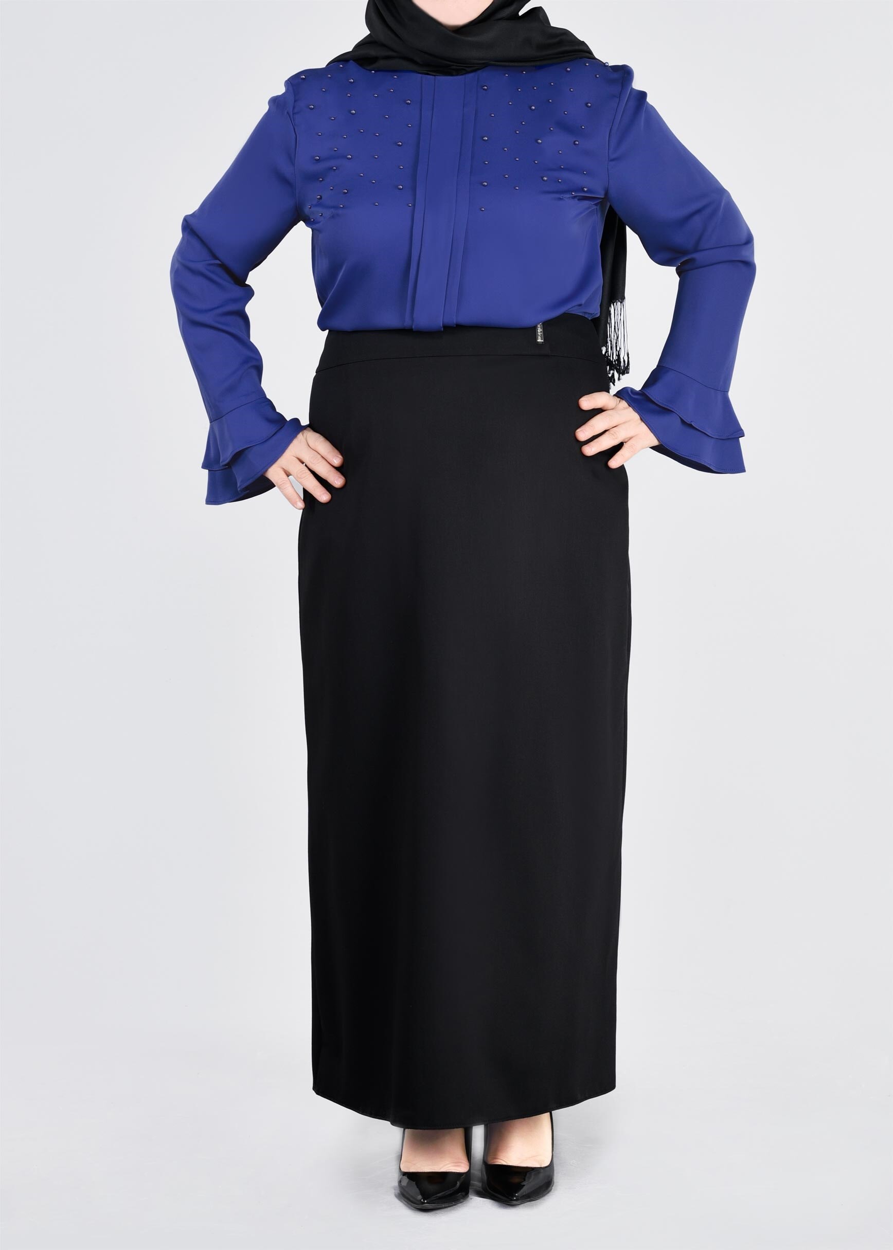 Vêtements hijab BLEU MARINE BLOUSE DÉTAILLÉE DE PERLES ET POIGNETS À VOLANTS 2695