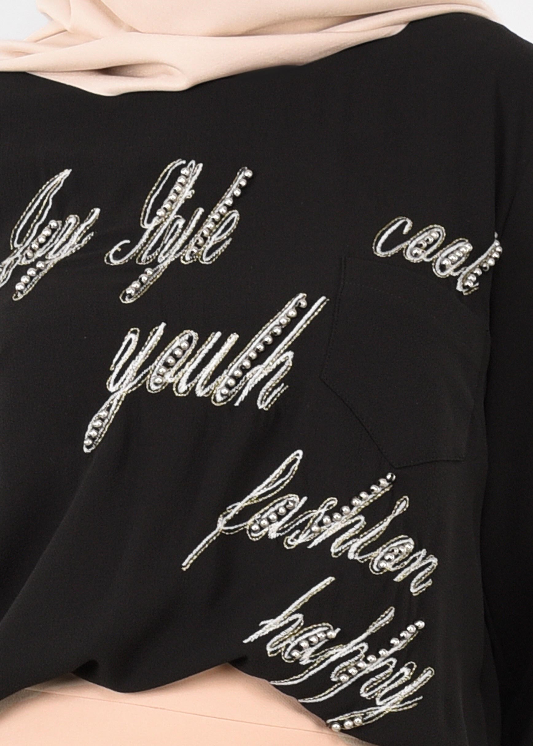 Tesettür giyim SİYAH TAŞ VE YAZI BASKILI BLUZ 4106 