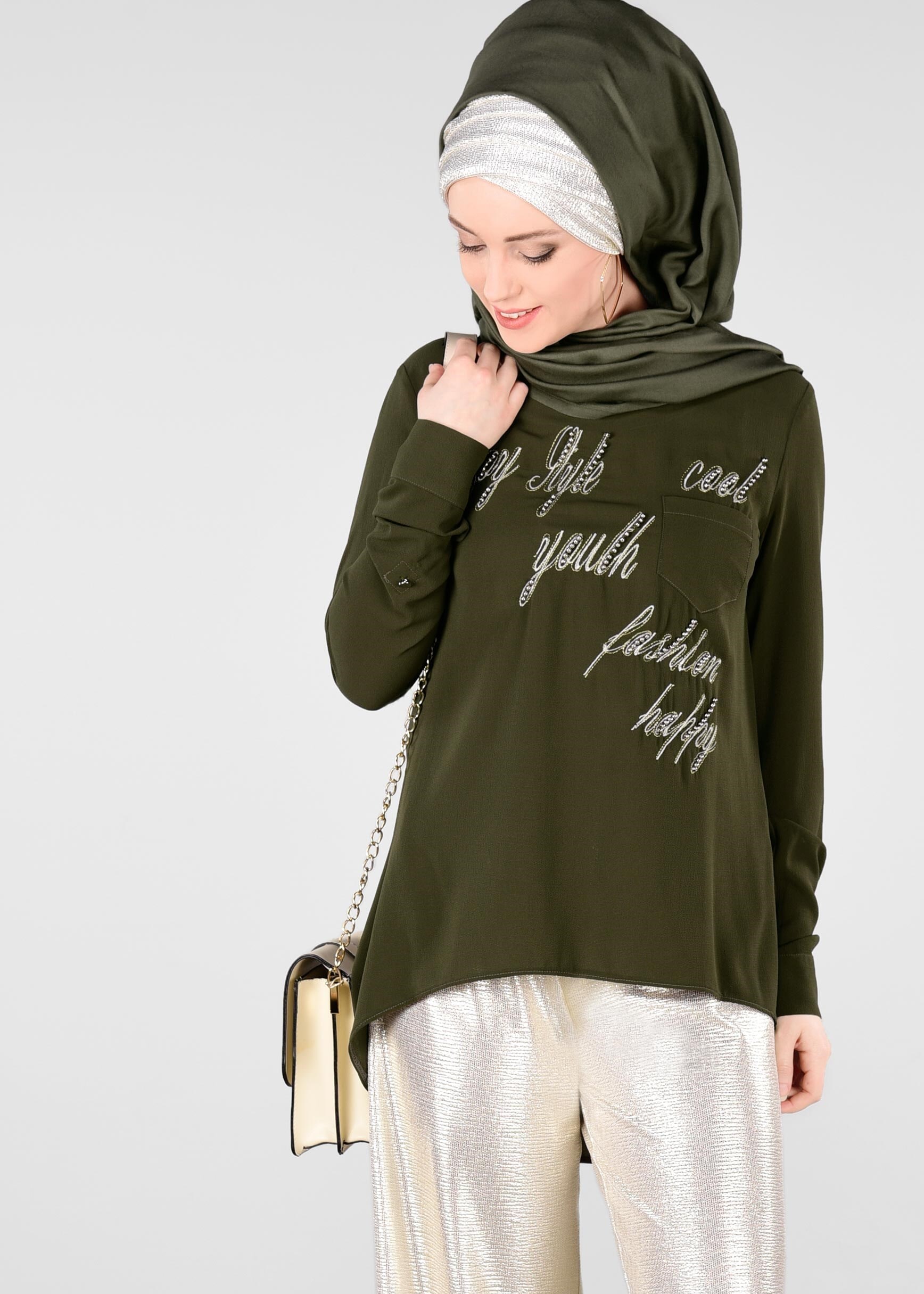 Tesettür giyim HAKİ TAŞ VE YAZI BASKILI BLUZ 4106 