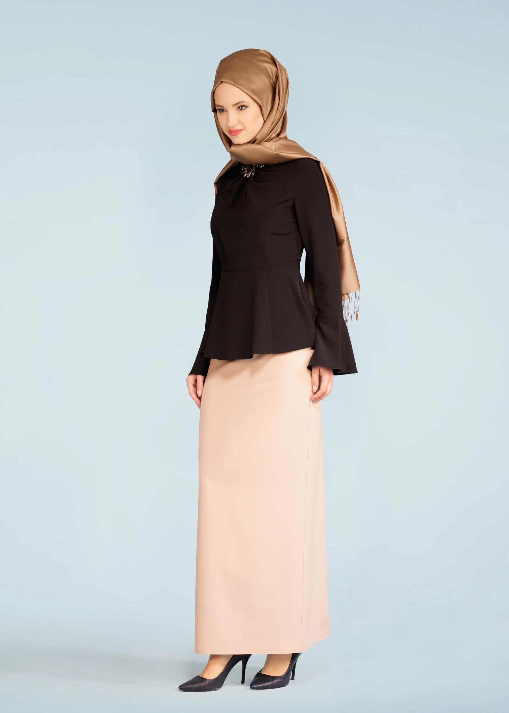 Tesettür giyim SİYAH TAŞ DETAYLI İSPANYOL KOL BLUZ 4145 