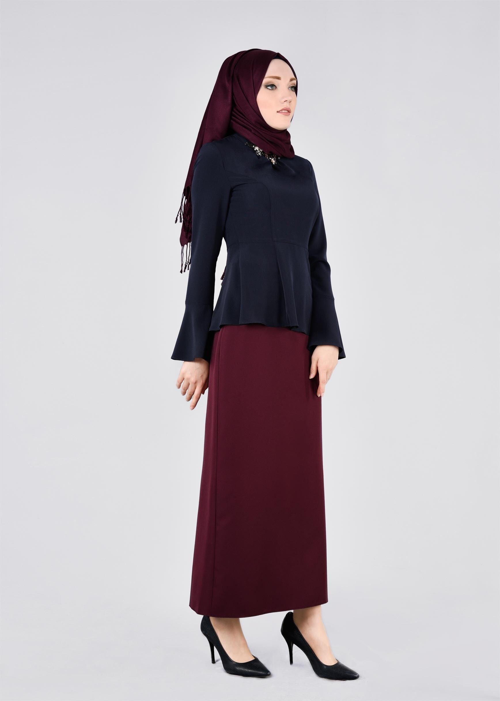 Tesettür giyim LACİVERT TAŞ DETAYLI İSPANYOL KOL BLUZ 4145 