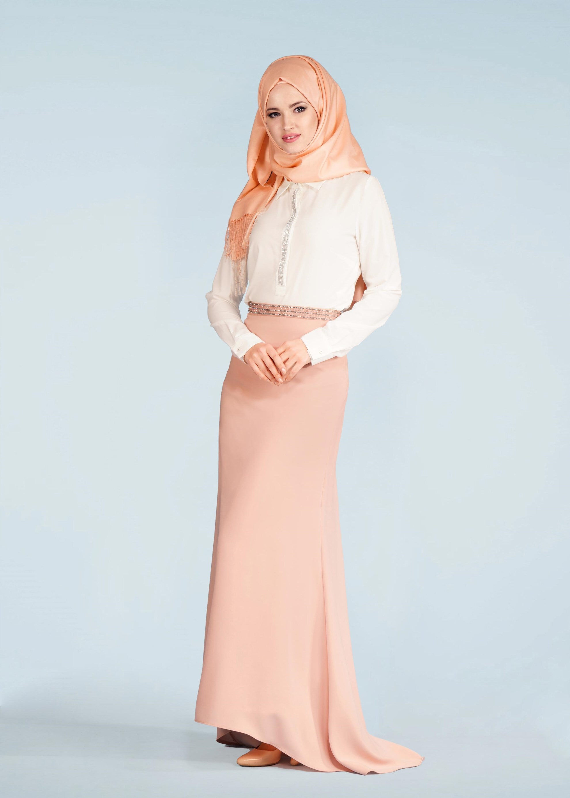 Tesettür giyim BEYAZ 4170 NEW FESTİVAL TESETTÜR BLUZ 38/46 TEK40