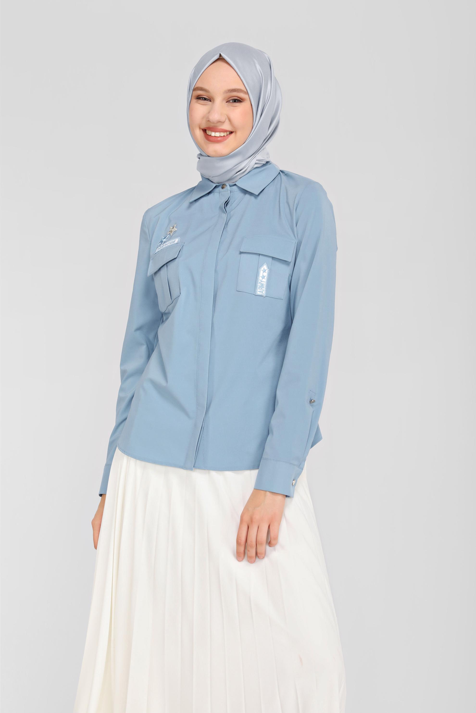 Tesettür giyim MAVİ BASKI DETAYLI DÜĞMELİ BLUZ 4178