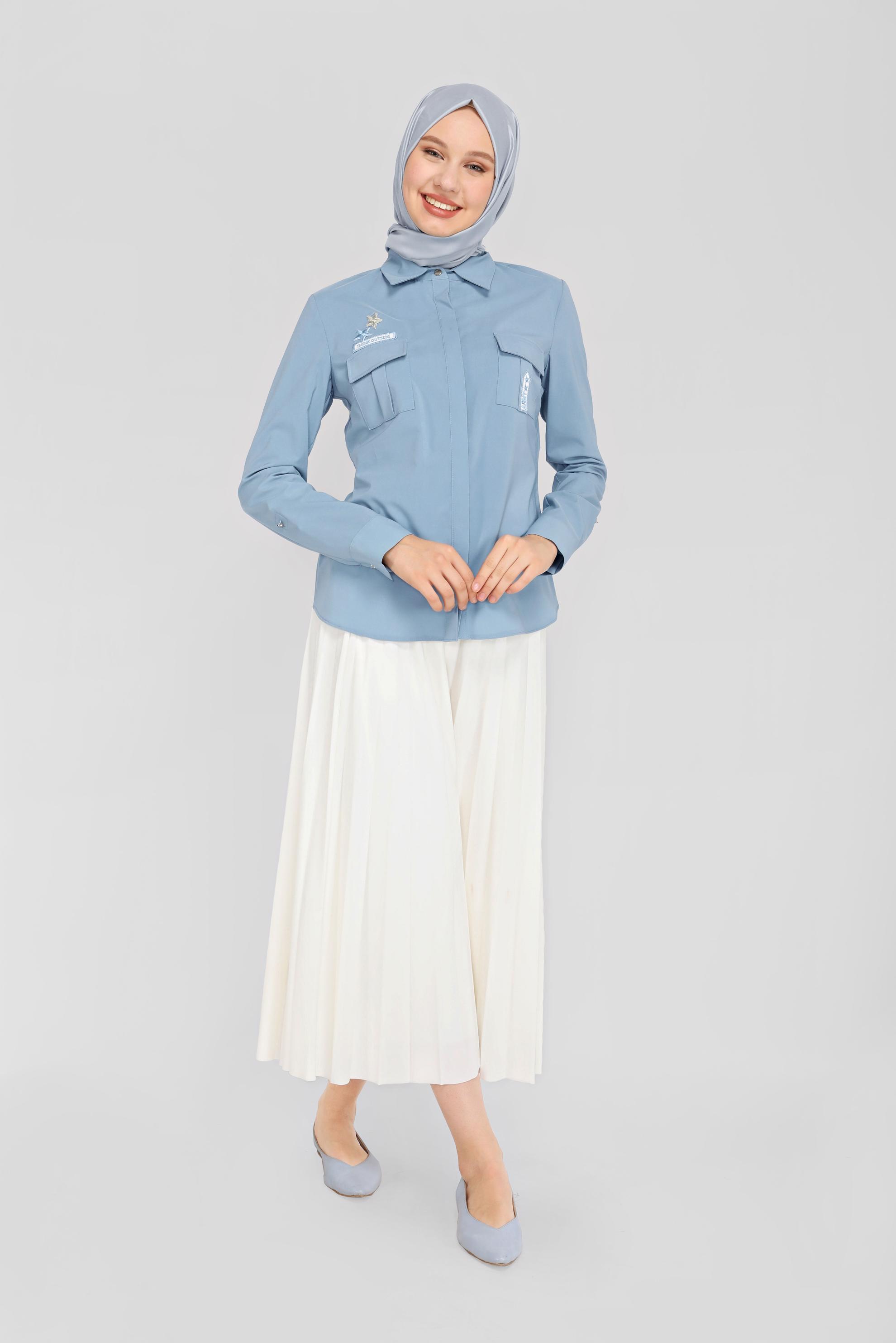 Tesettür giyim MAVİ BASKI DETAYLI DÜĞMELİ BLUZ 4178