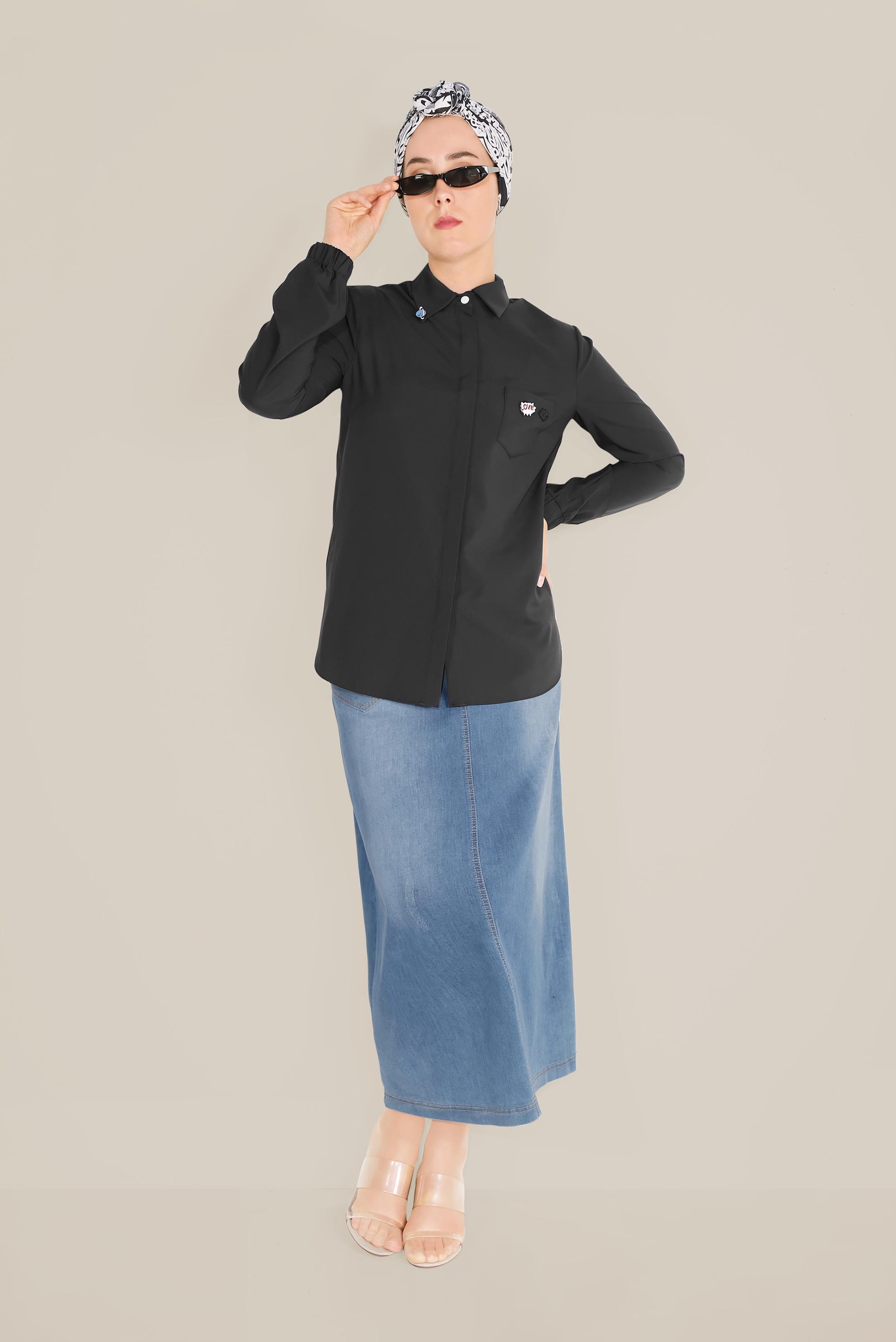 Tesettür giyim SİYAH BROŞ DETAYLI BLUZ  4190 