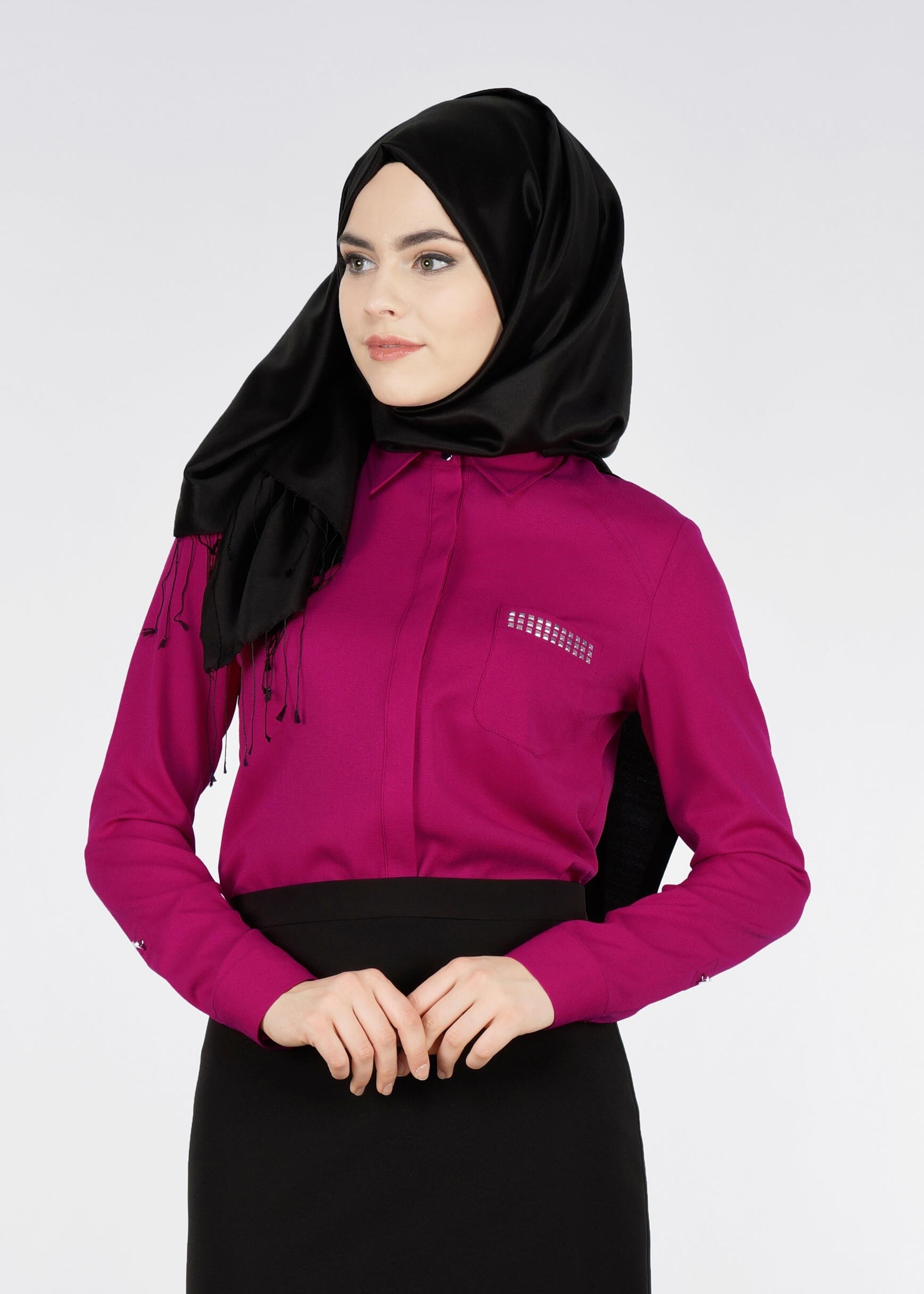 Tesettür giyim FUŞYA ZIMBA DETAYLI GİZLİ DÜĞMELİ BLUZ 4249