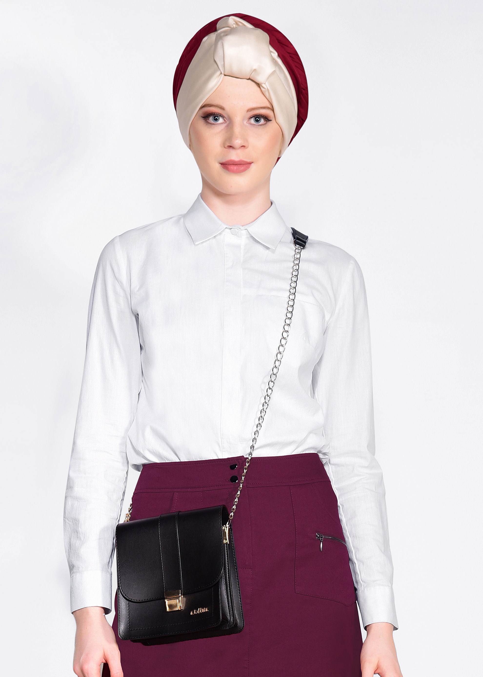 Tesettür giyim BEYAZ GÖMLEK YAKA DÜĞMELİ BLUZ 4302 