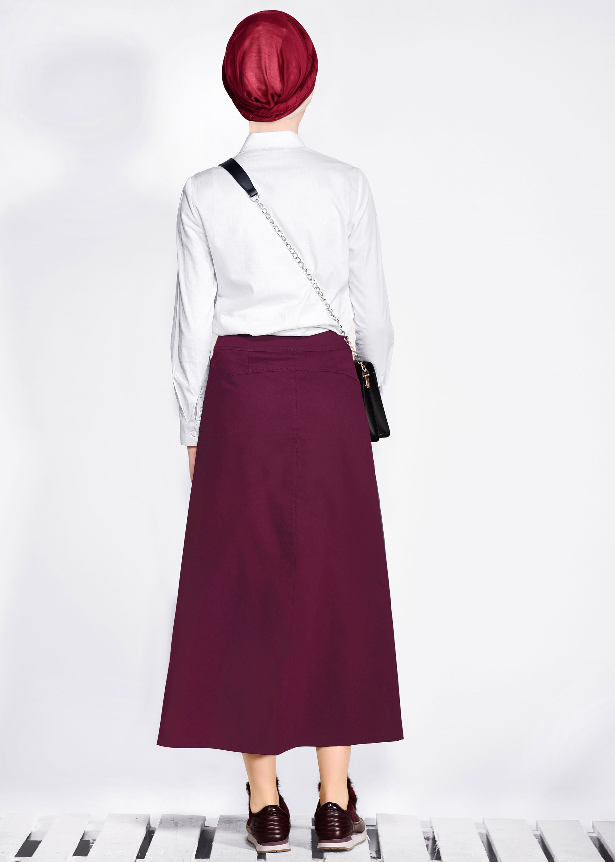 Tesettür giyim BEYAZ GÖMLEK YAKA DÜĞMELİ BLUZ 4302 