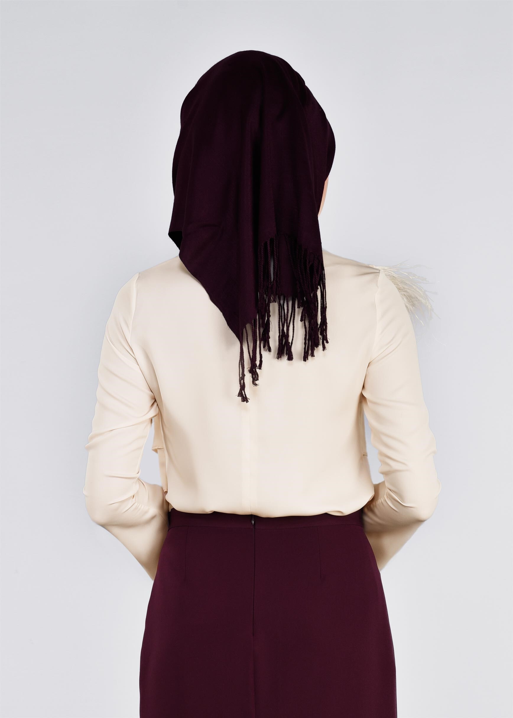 Tesettür giyim BEJ NAKIŞ DETAYLI TÜYLÜ BLUZ 4416