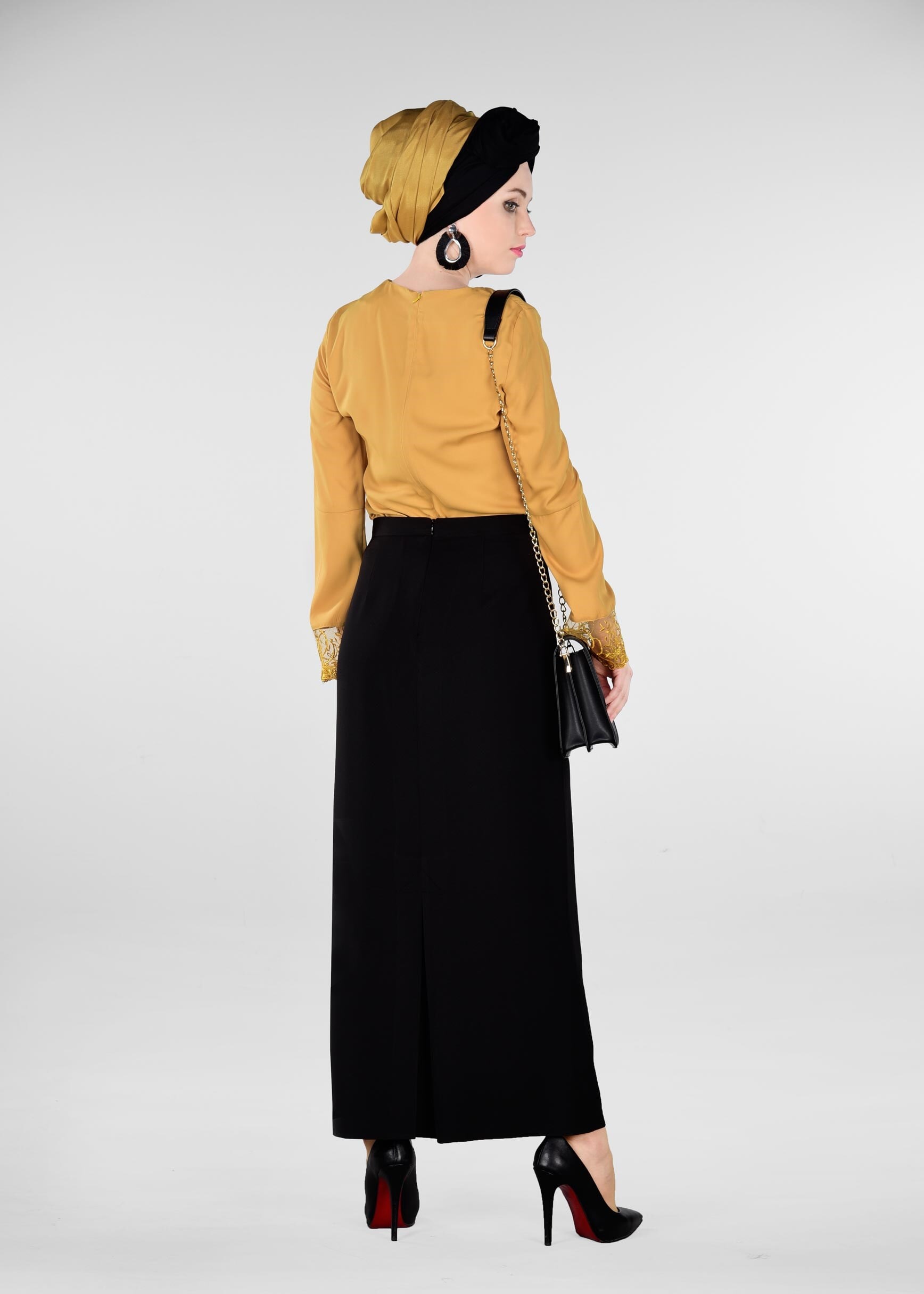 Tesettür giyim SARI MANŞETLERİ TÜL NAKIŞ İŞLEMELİ BLUZ 4419