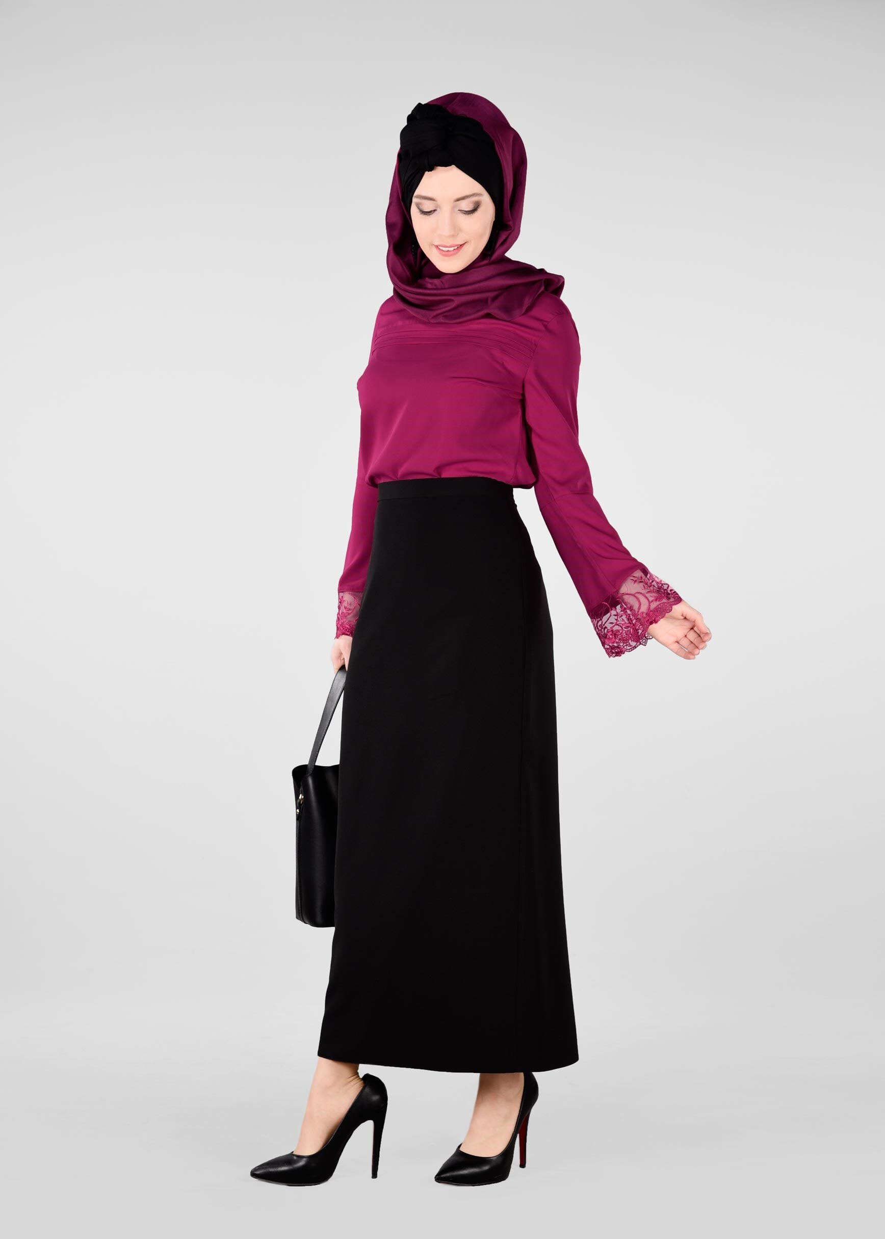 Tesettür giyim FUŞYA MANŞETLERİ TÜL NAKIŞ İŞLEMELİ BLUZ 4419