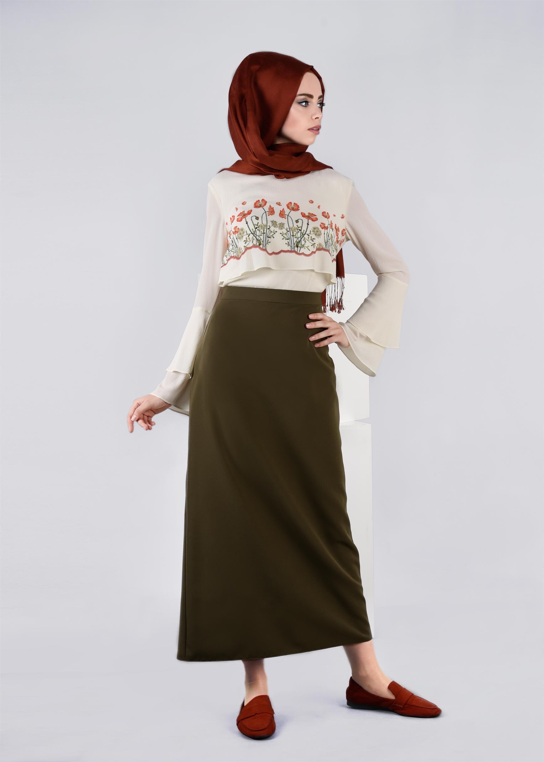 Tesettür giyim EKRU 4516 EVA CRAP BLUZ 38/44 TEK36