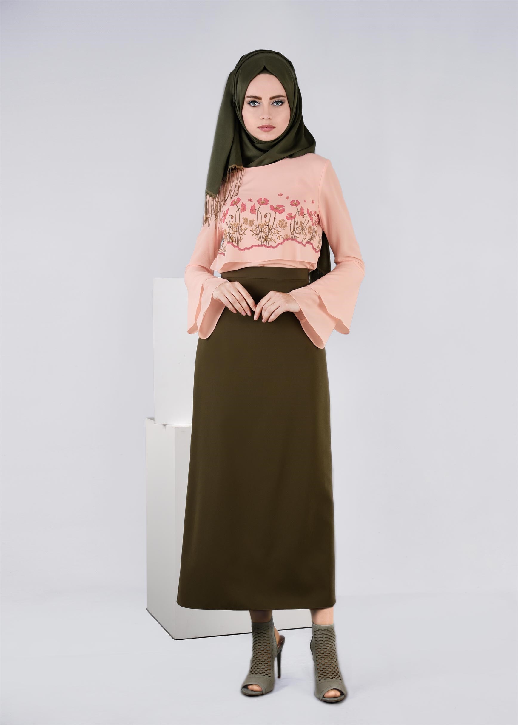 Tesettür giyim PUDRA 4516 EVA CRAP BLUZ 38/44 TEK36