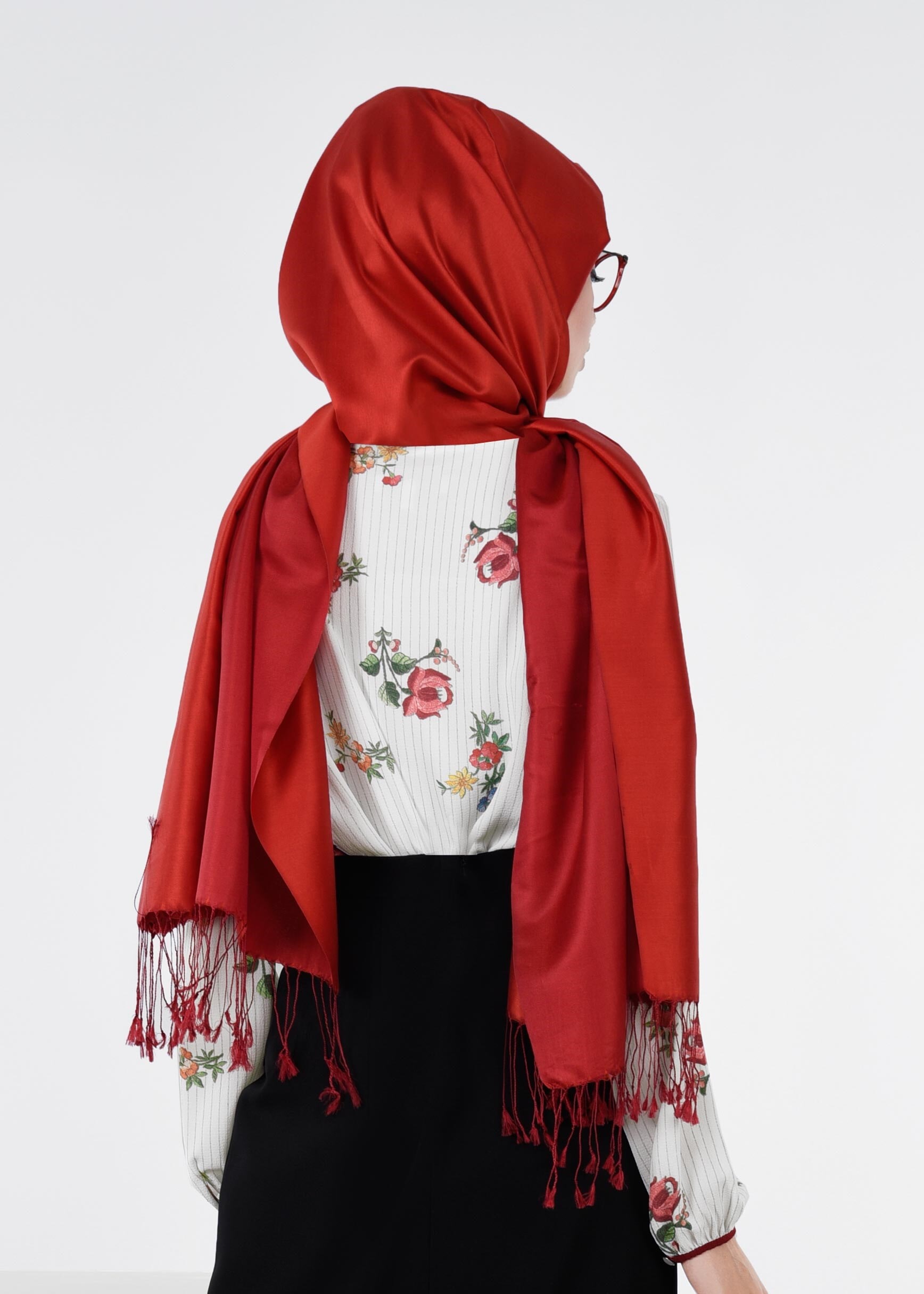 Tesettür giyim BEYAZ 4517 CAPRİ 11643 BLUZ 36/42 TEK38