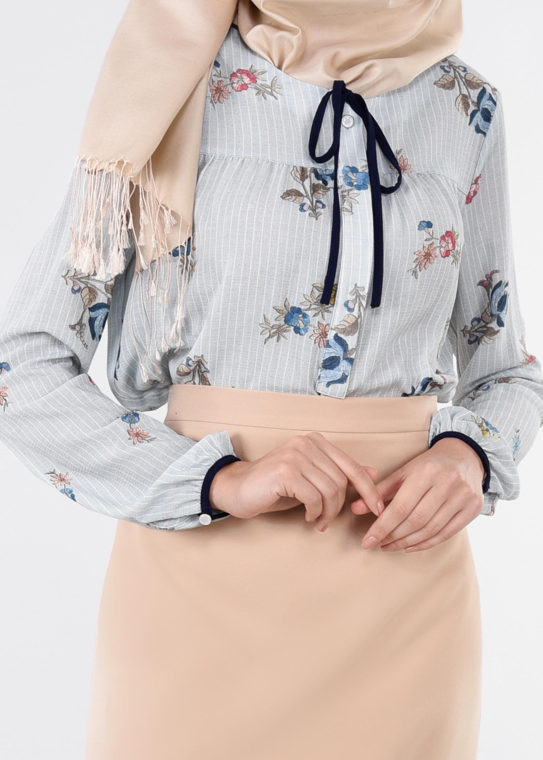 Tesettür giyim MAVİ 4517 CAPRİ 11643 BLUZ 36/42 TEK38