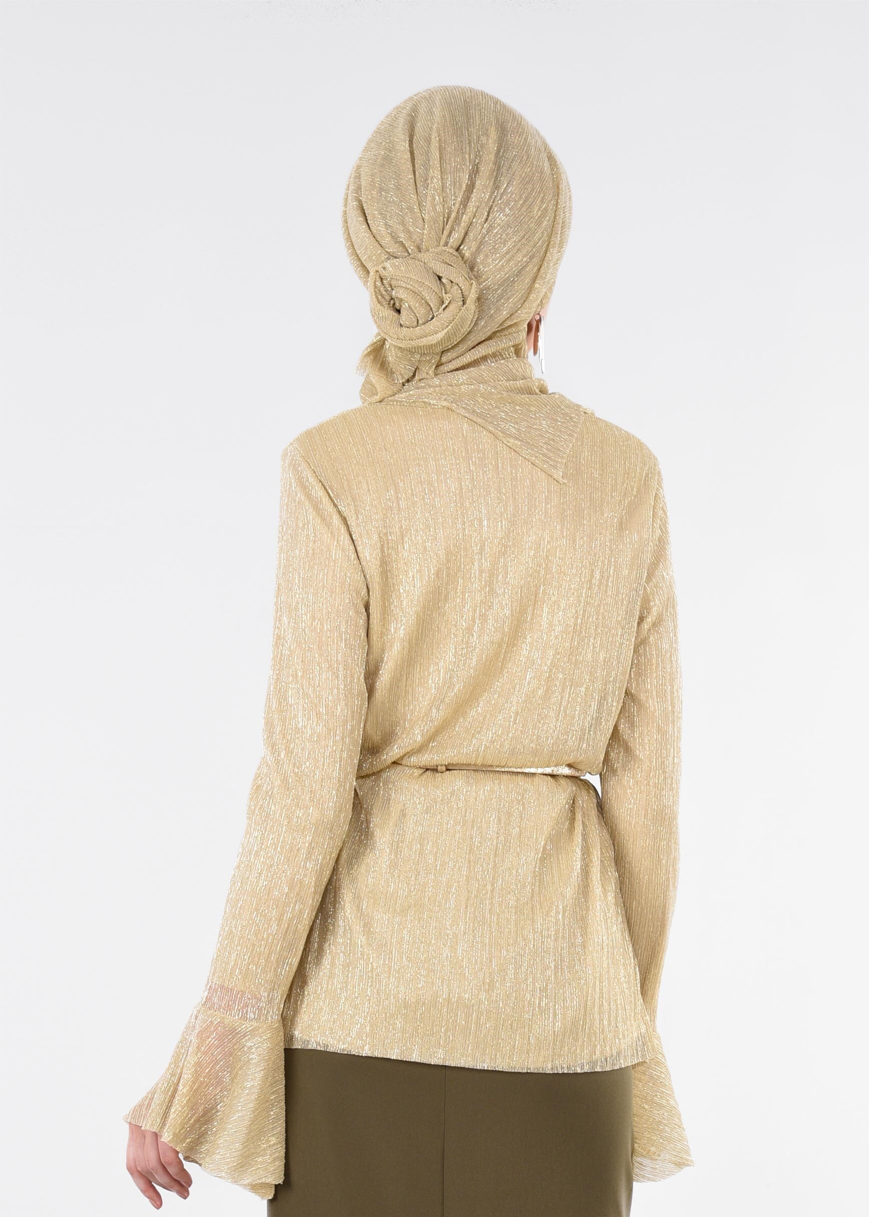 Tesettür giyim ALTIN MANŞETLERİ VOLANLI BLUZ 4526