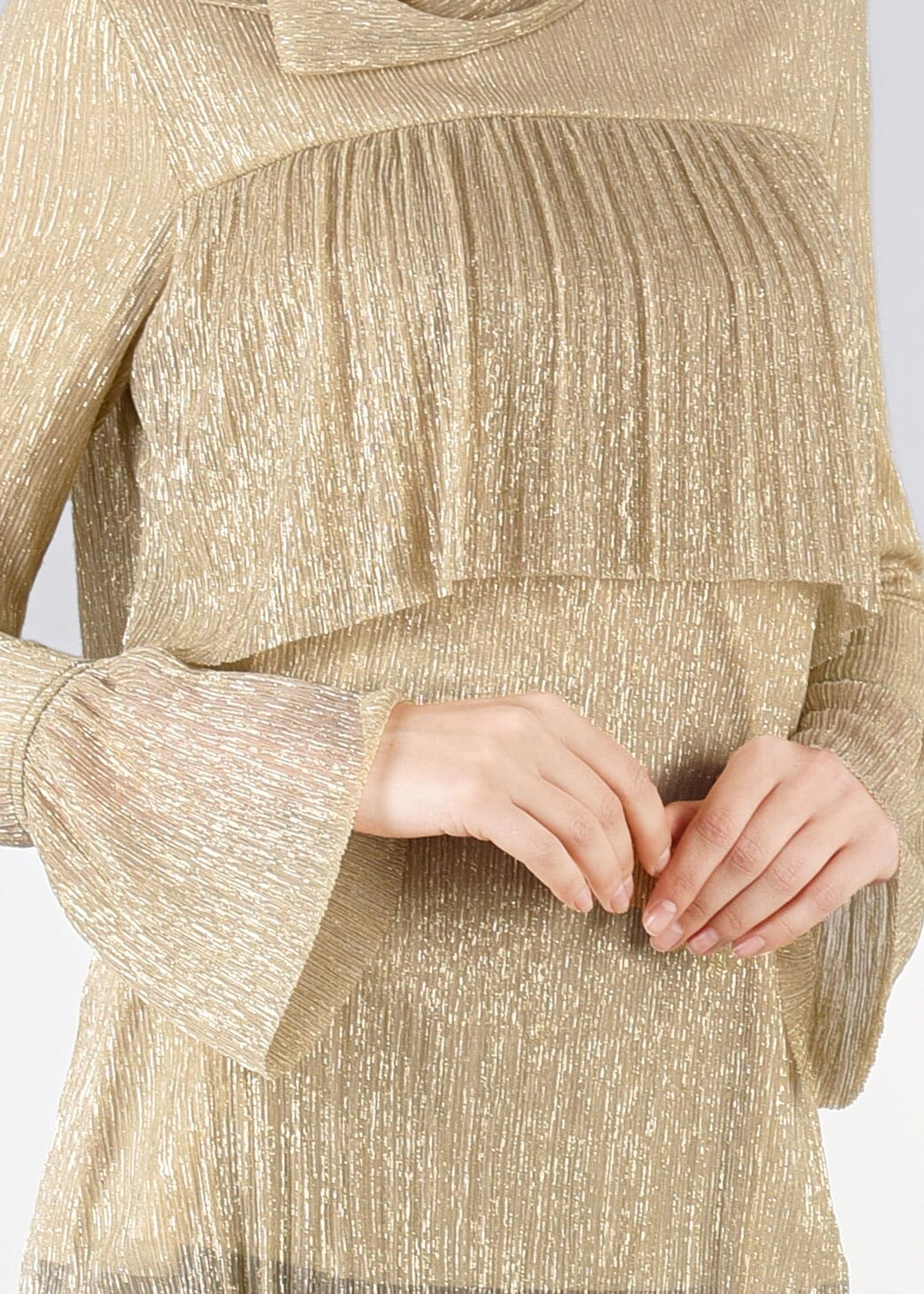 Tesettür giyim ALTIN MANŞETLERİ VOLANLI FIRFIRLI BLUZ 4527