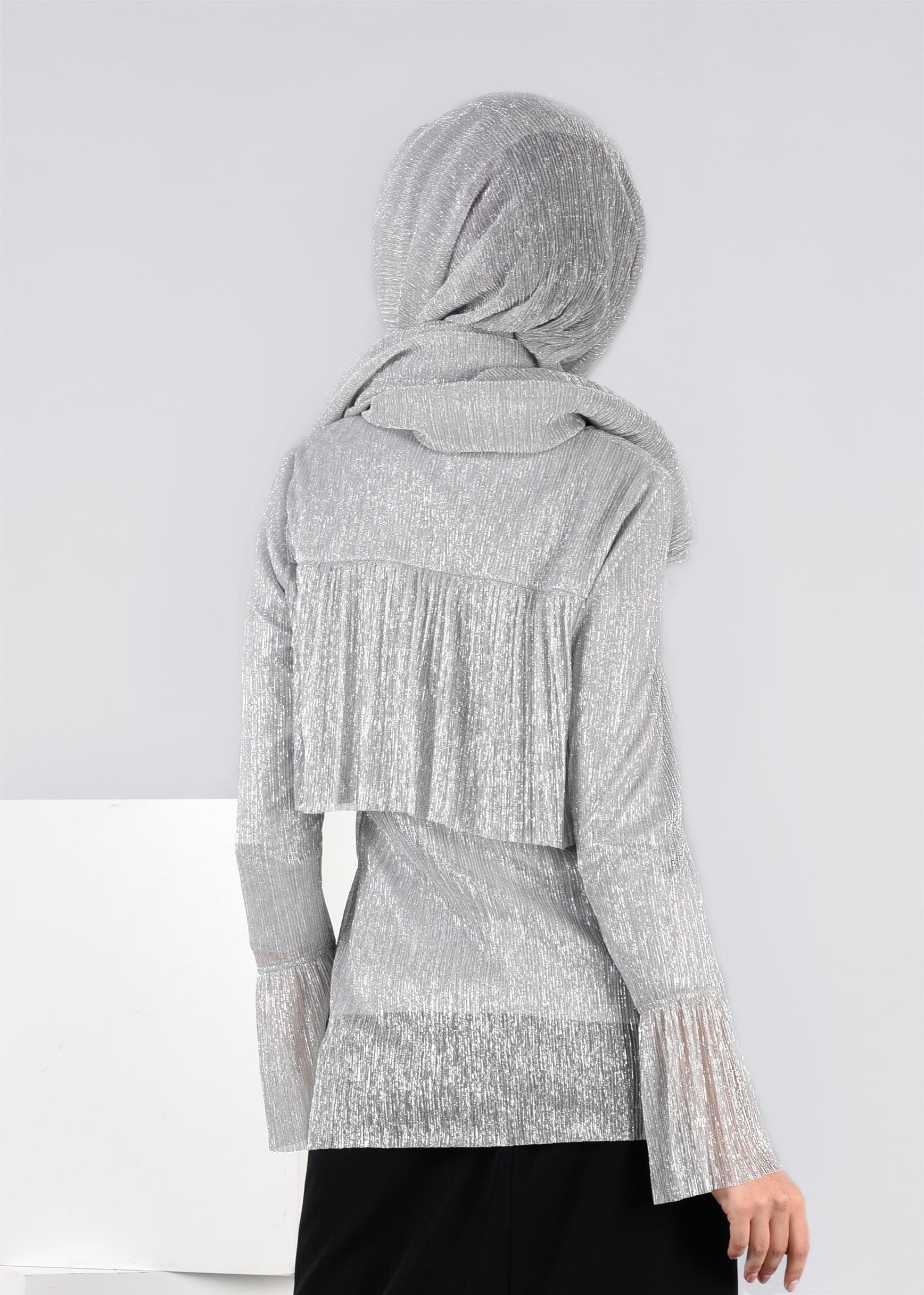 Tesettür giyim GÜMÜŞ MANŞETLERİ VOLANLI FIRFIRLI BLUZ 4527