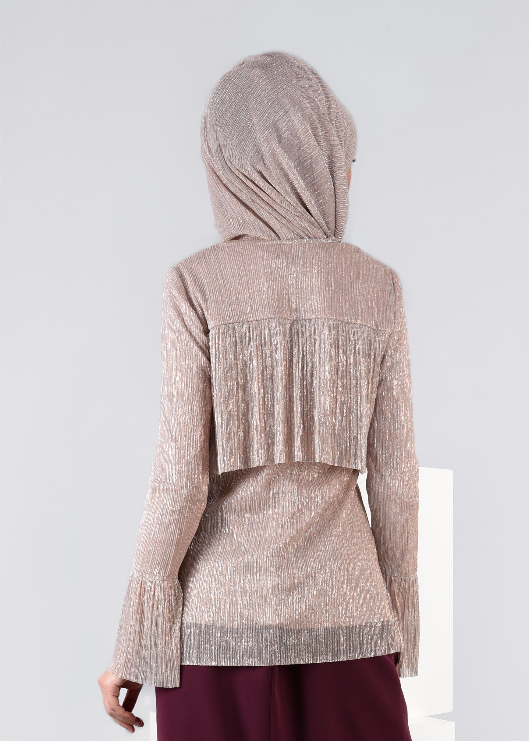 Tesettür giyim PUDRA MANŞETLERİ VOLANLI FIRFIRLI BLUZ 4527