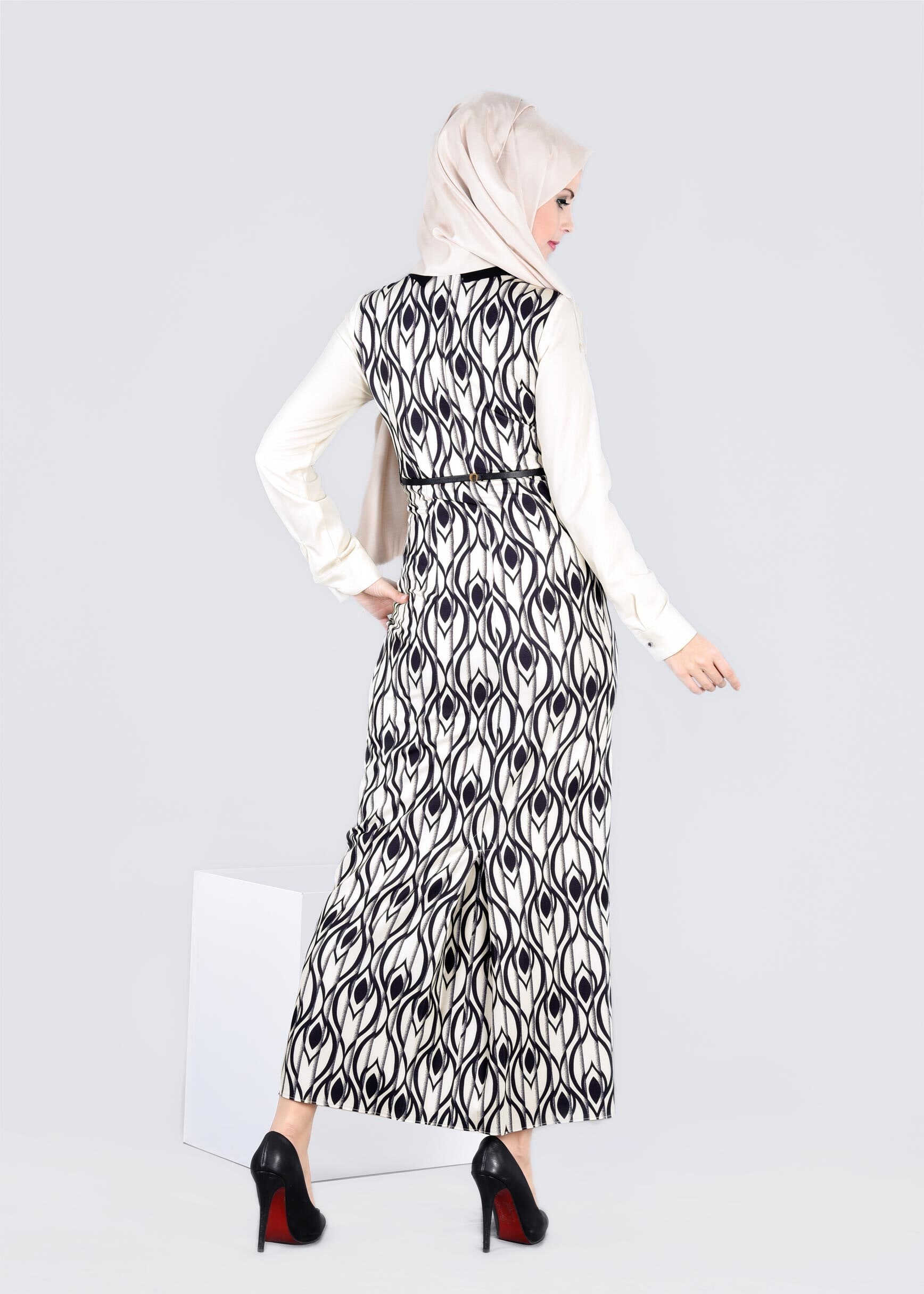 Tesettür giyim BEJ DESENLİ PİLİSELİ ELBİSE 4295 