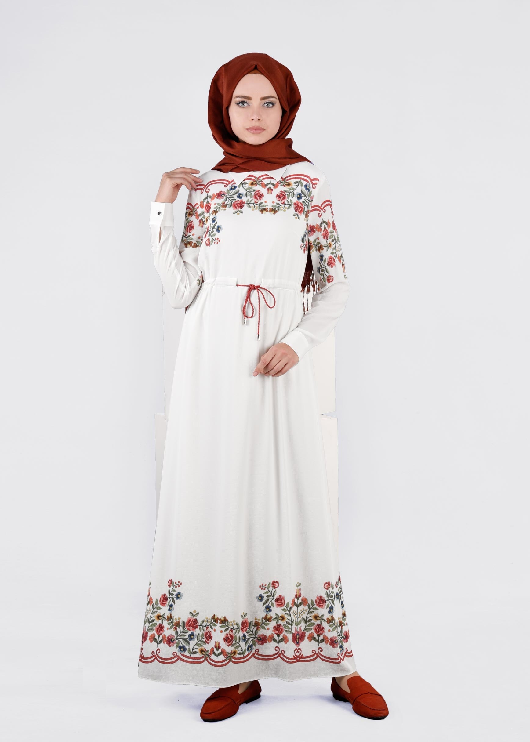 Tesettür giyim BEYAZ 4492 CAPRİ 11508 ELBİSE 38/44 TEK36