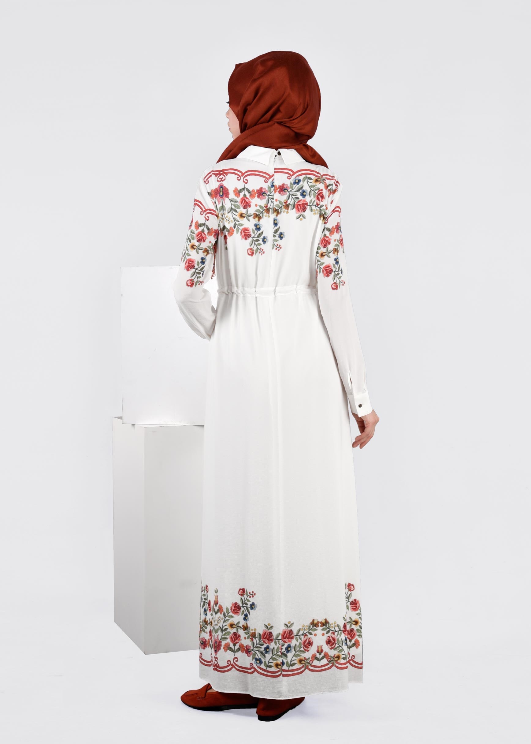 Tesettür giyim BEYAZ 4492 CAPRİ 11508 ELBİSE 38/44 TEK36