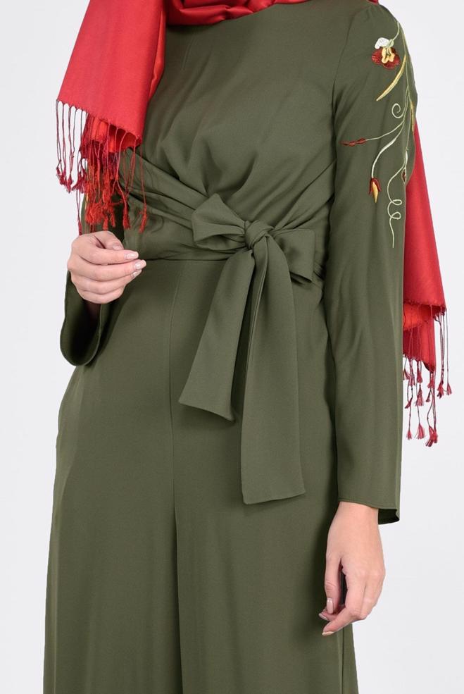 Hijab-Kleidung KHAKI KOLLARI NAKIŞ İŞLEMELİ TULUM 4520 - ALVİNA