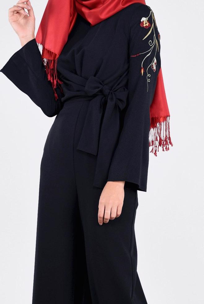 Tesettür giyim LACİVERT KOLLARI NAKIŞ İŞLEMELİ TULUM 4520 - ALVİNA