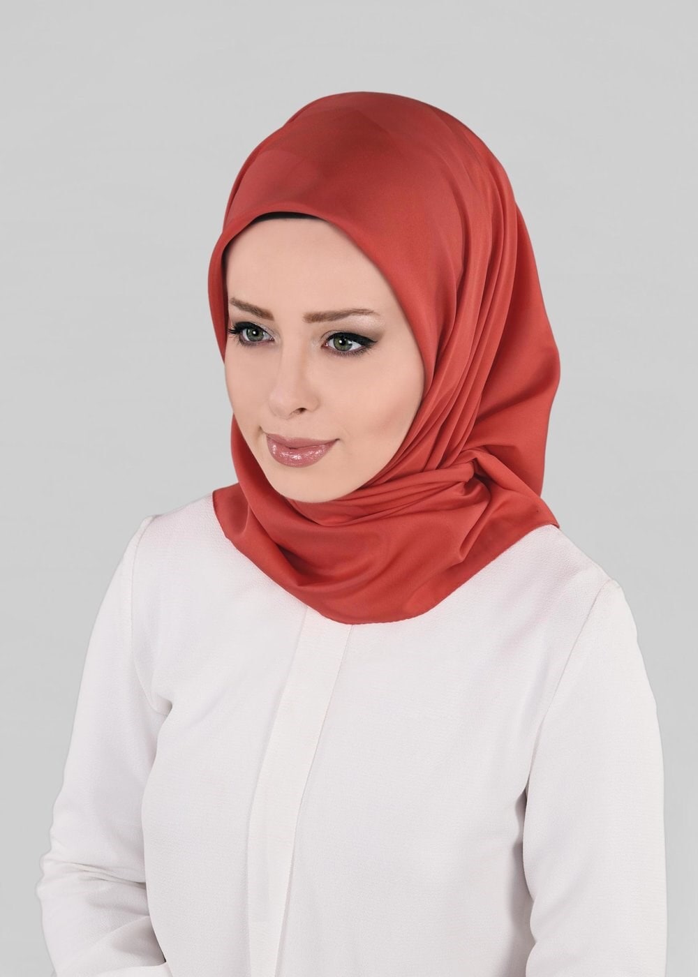 Tesettür giyim KIRMIZI 9868 ALVİNA SATEN ÇİZGİLİ SATEN EŞARP