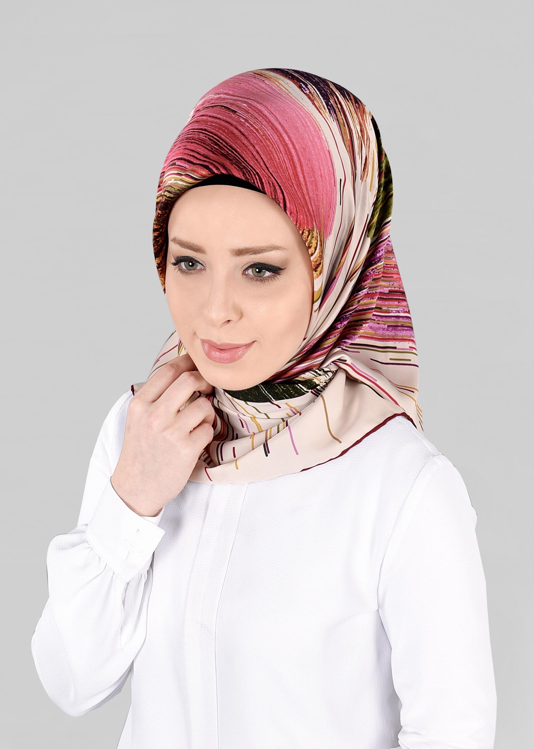 Tesettür giyim BEJ 12795-01  ALVİNA DESENLİ EŞARP