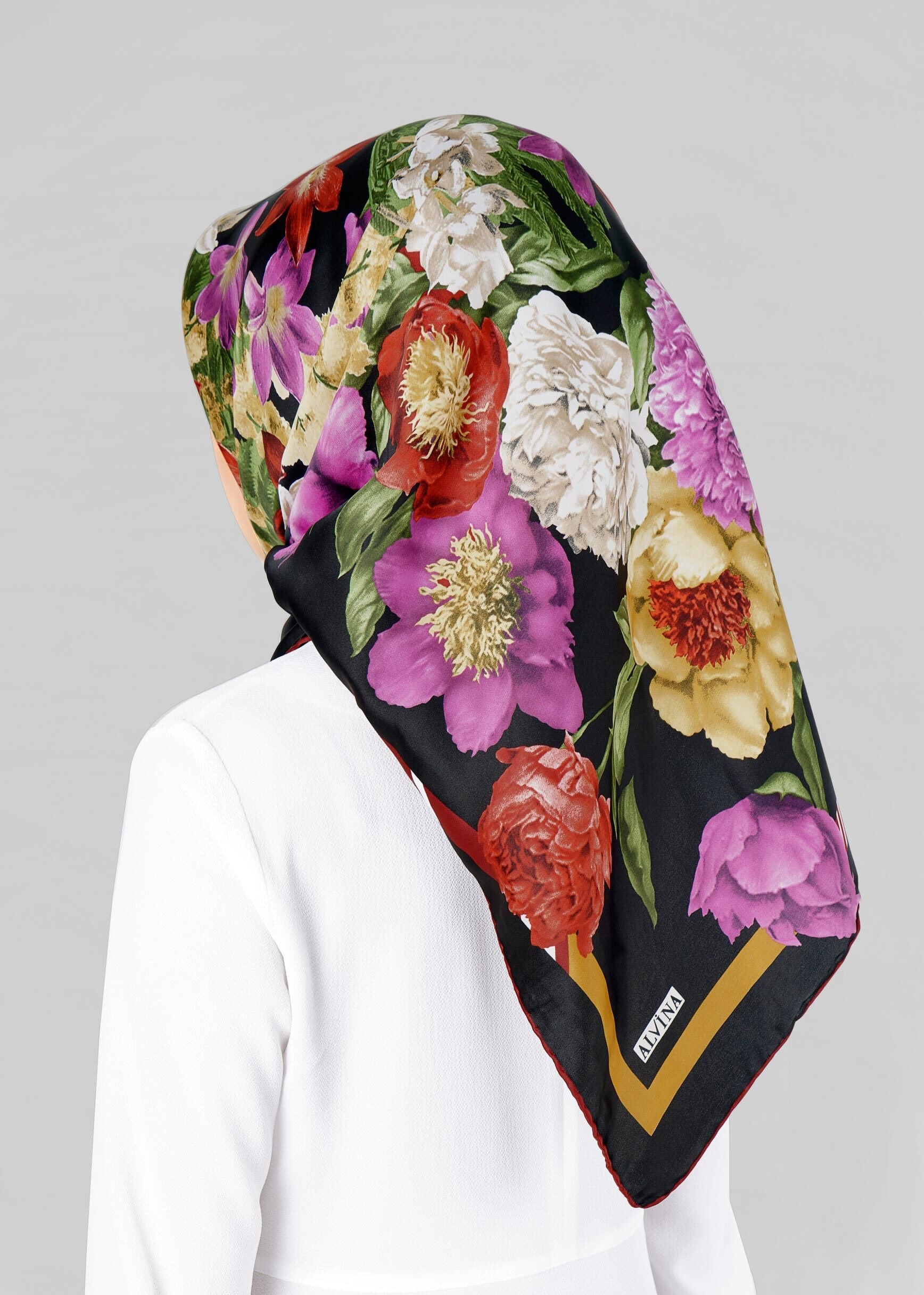 Tesettür giyim SİYAH 12800-1 ALVİNA DESENLİ EŞARP