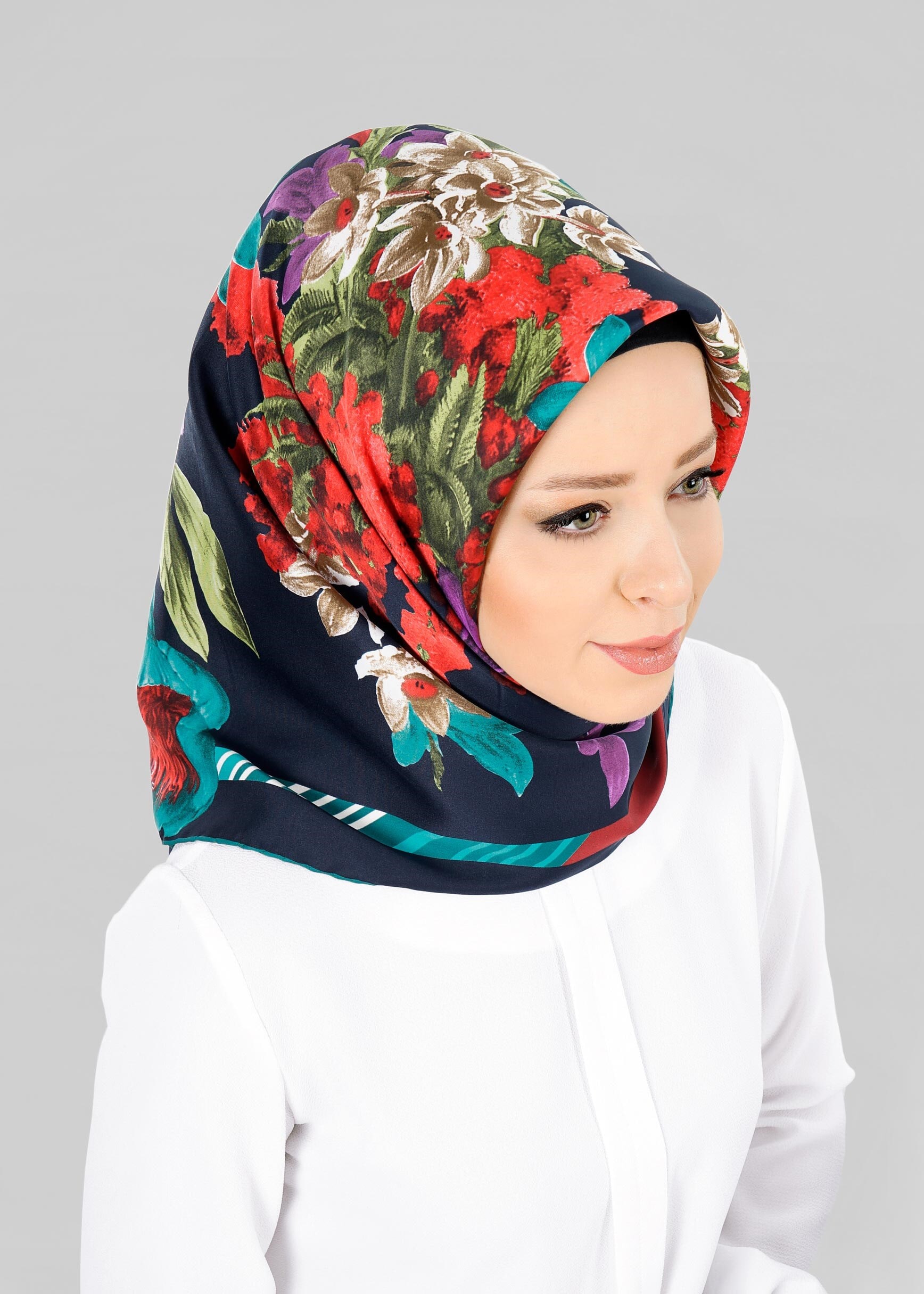 Tesettür giyim LACİVERT 12800-1 ALVİNA DESENLİ EŞARP