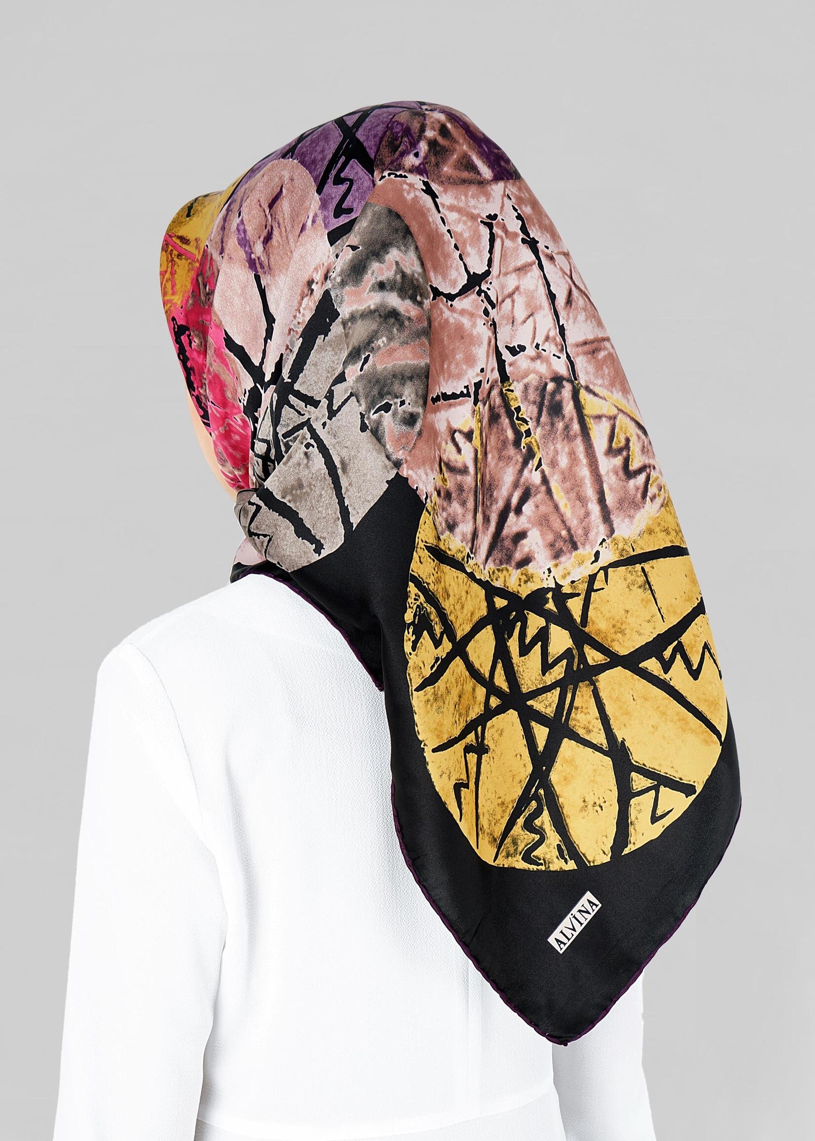 Tesettür giyim SİYAH 12801-1 ALVİNA DESENLİ EŞARP