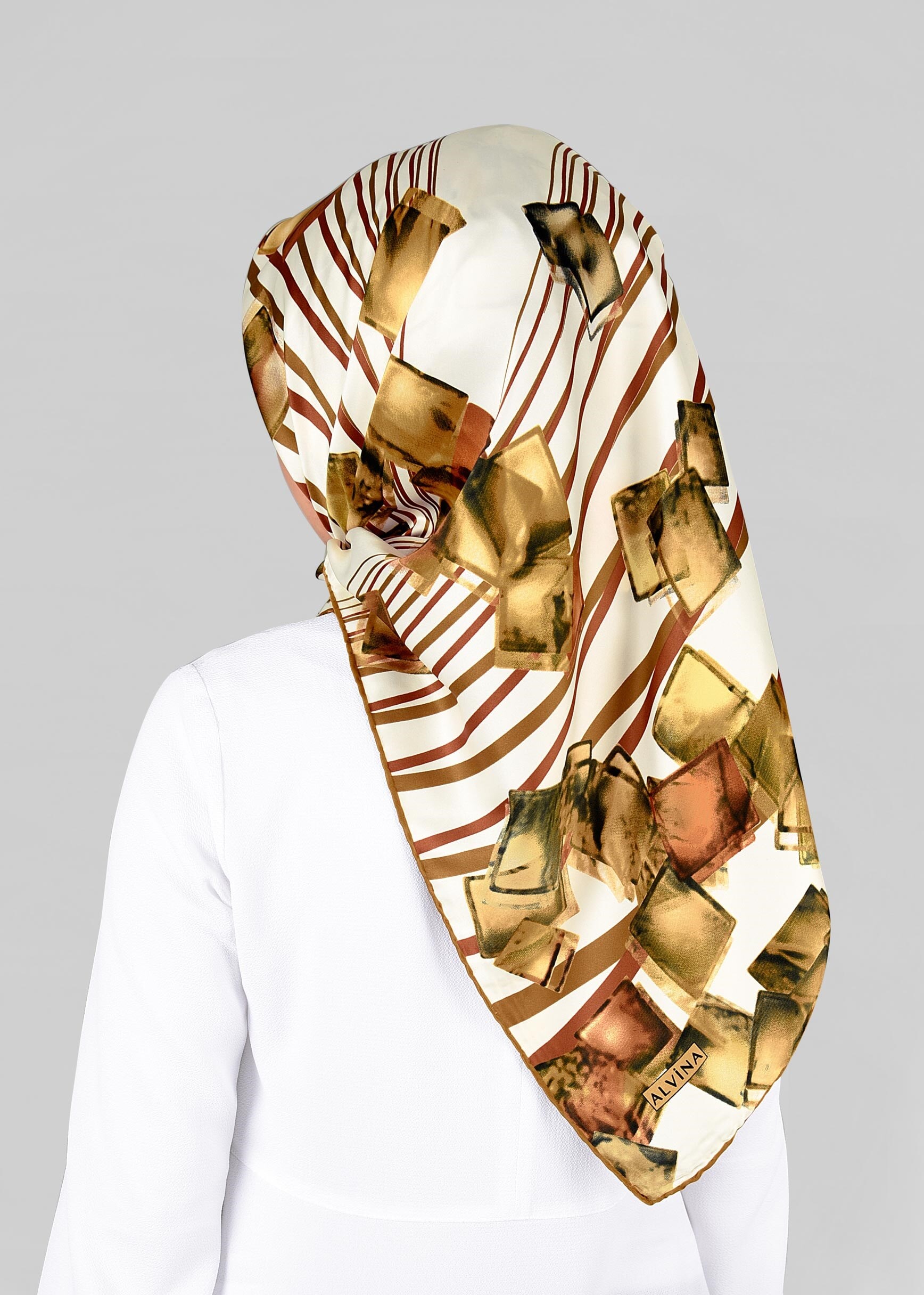 Tesettür giyim ALTIN 12842-01 ALVİNA DESENLİ EŞARP