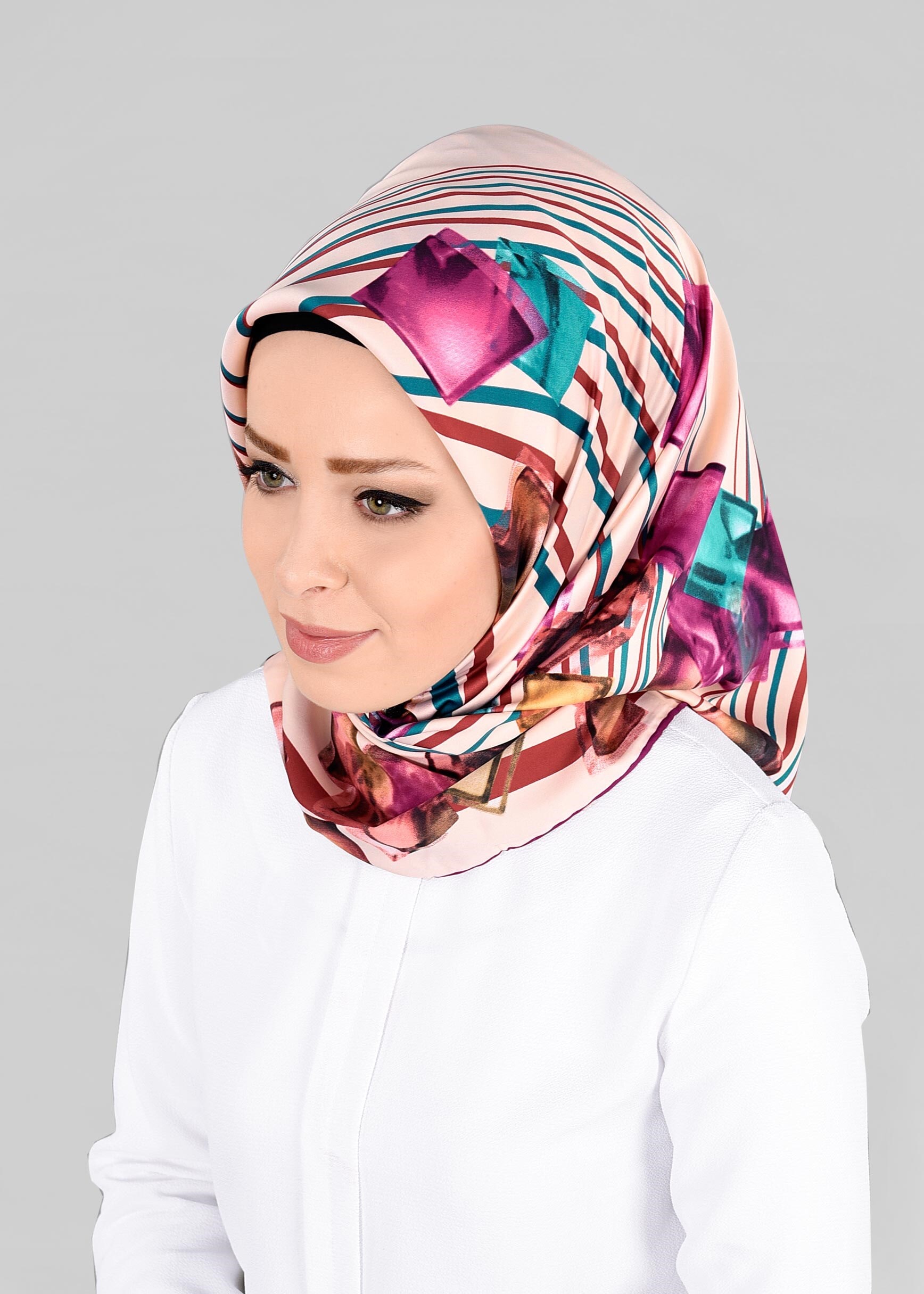 Tesettür giyim PUDRA 12842-01 ALVİNA DESENLİ EŞARP