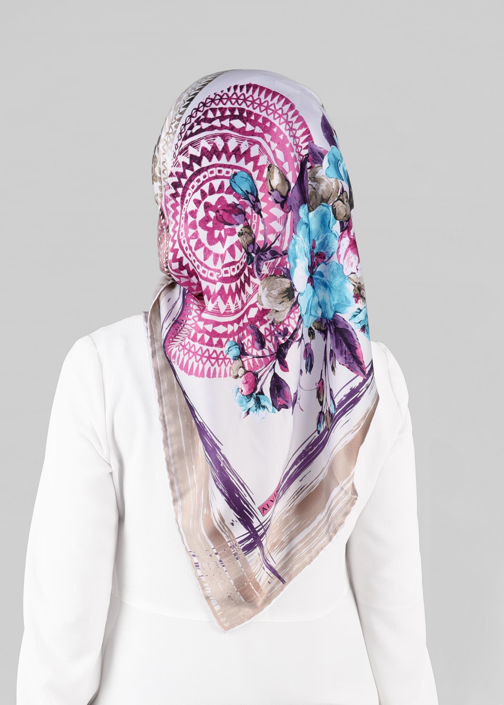 Tesettür giyim BEJ 12844-01 ALVİNA DESENLİ EŞARP