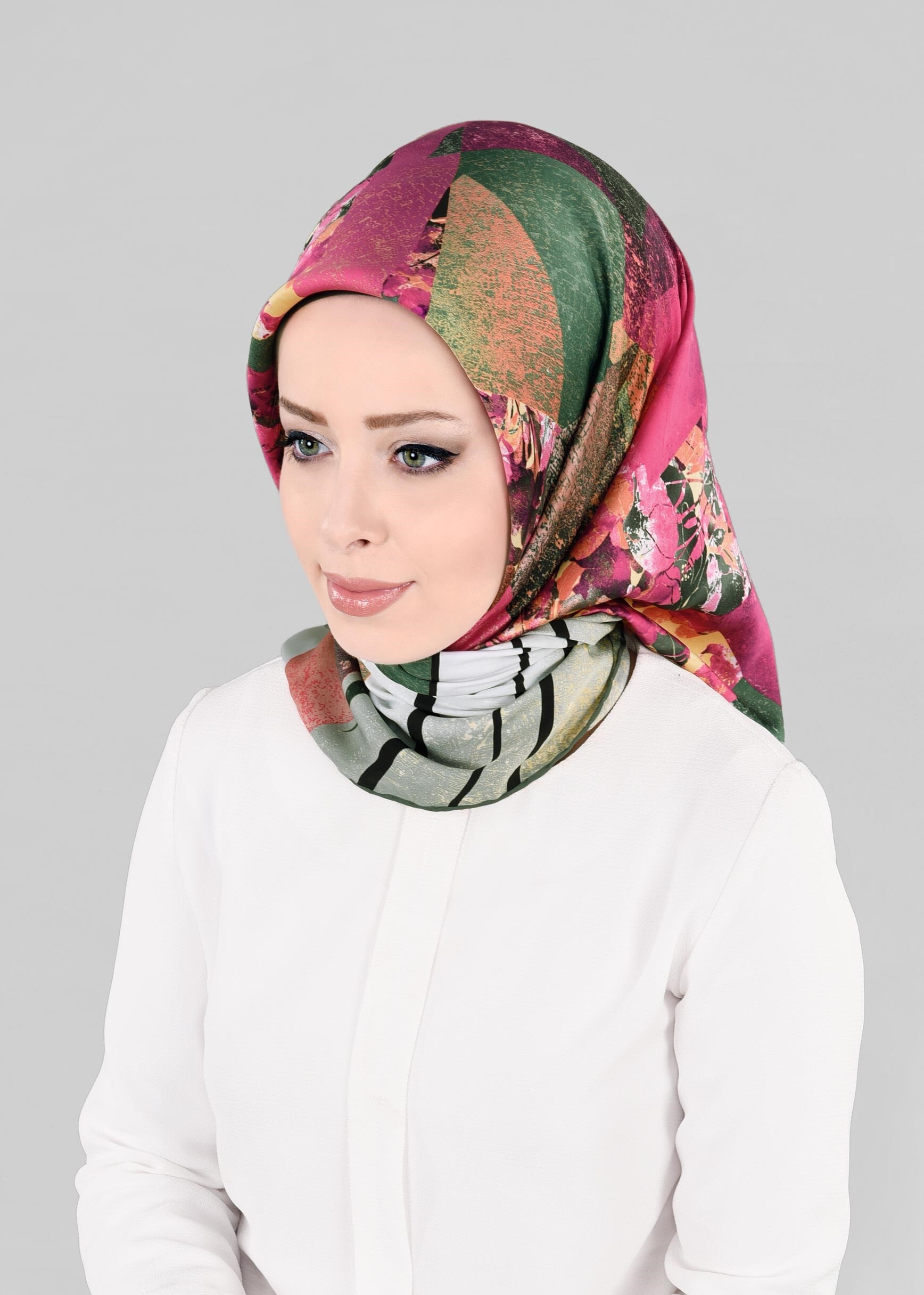 Tesettür giyim FUŞYA 12845-01 ALVİNA DESENLİ EŞARP