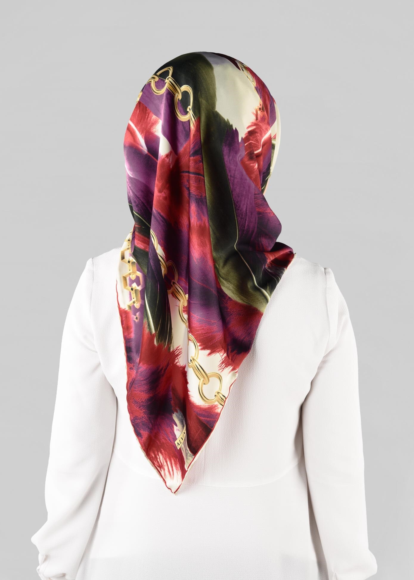 Tesettür giyim EKRU 13275-1  ALVİNA DESENLİ EŞARP