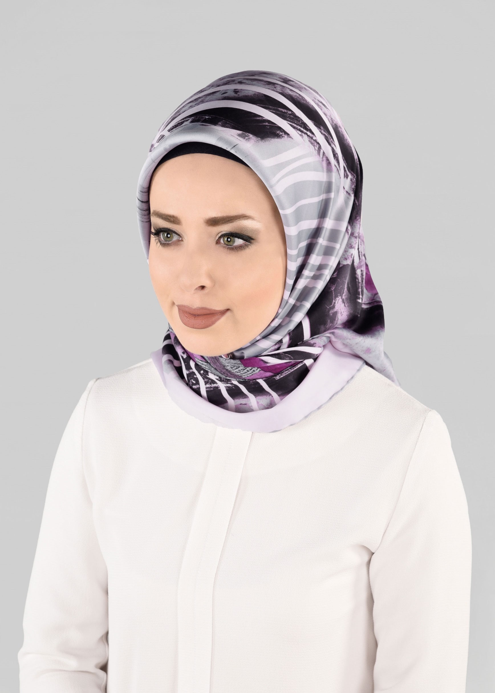 Tesettür giyim GRİ 13279-1  ALVİNA DESENLİ EŞARP