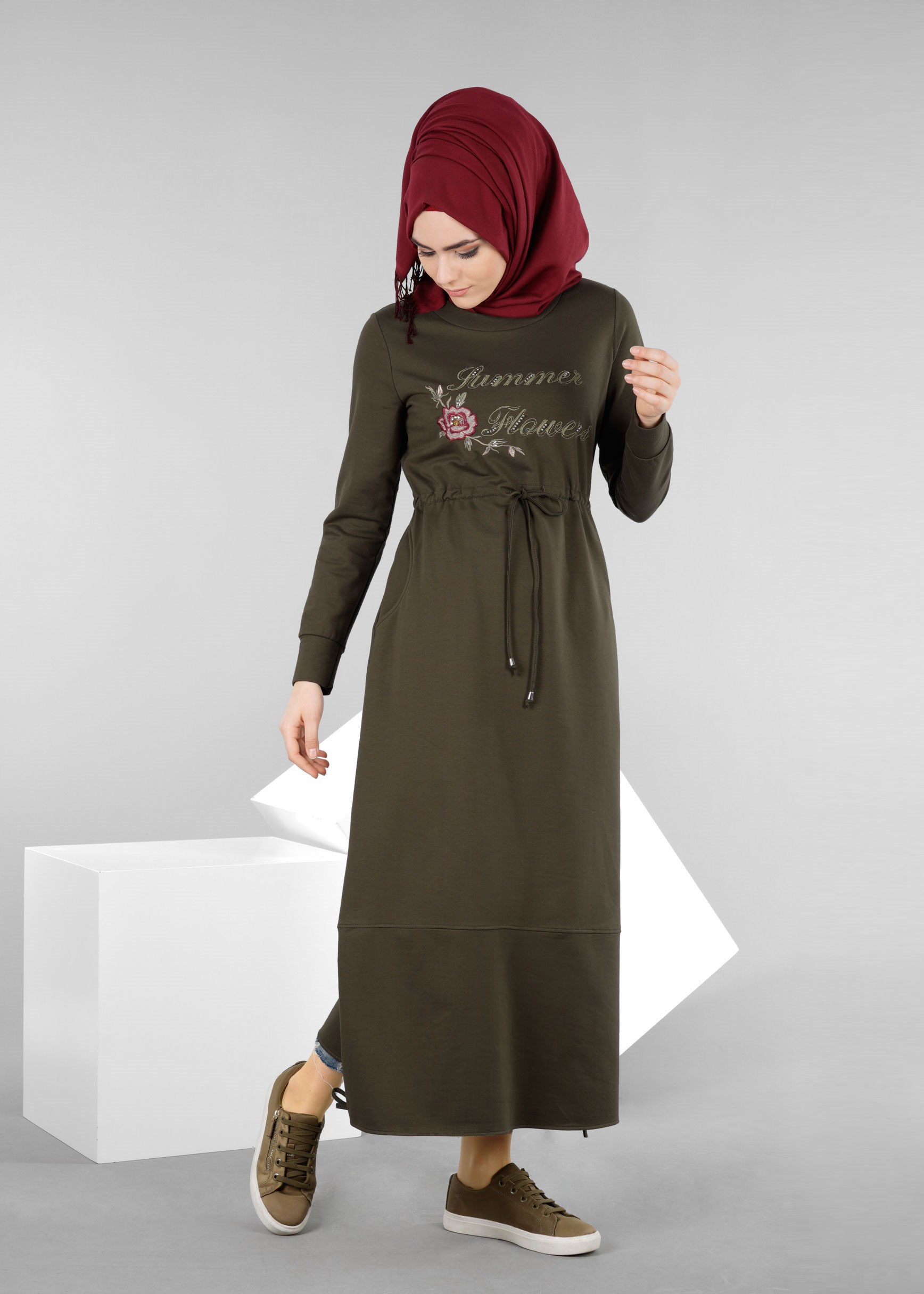 Tesettür giyim HAKİ 4207 HİLDA TESETTÜR EŞOFMAN ELBİSE 36/42