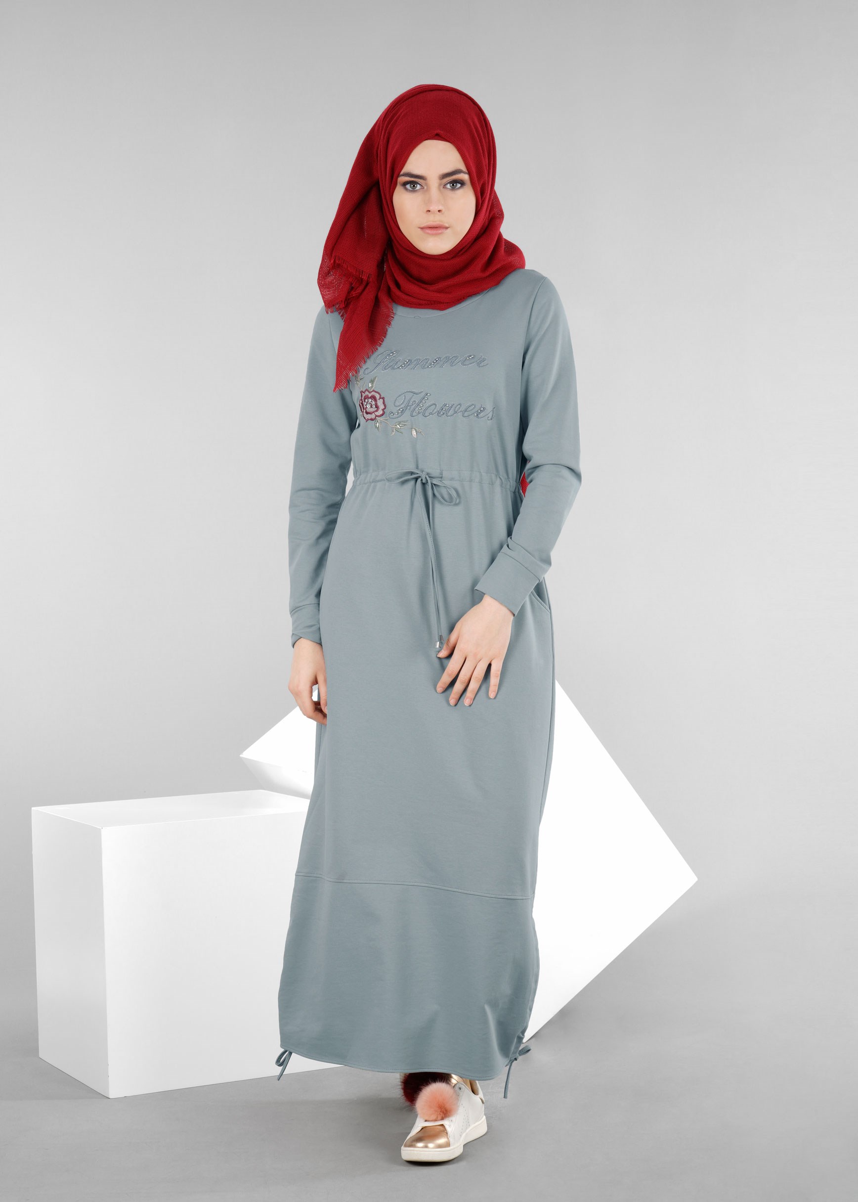 Tesettür giyim MAVİ 4207 HİLDA TESETTÜR EŞOFMAN ELBİSE 36/42