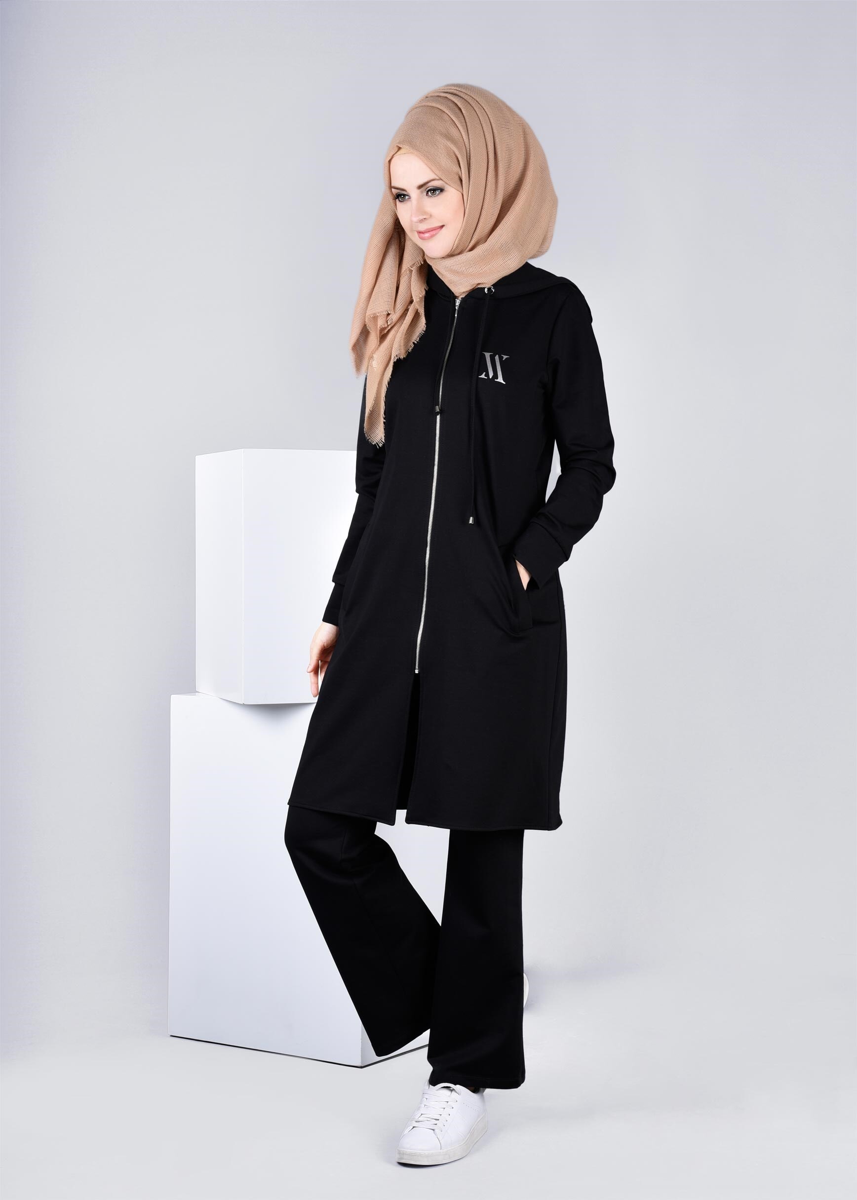 Tesettür giyim SİYAH 4363 HİLDA 2&prime;Lİ EŞOFMAN TAKIM 38/48